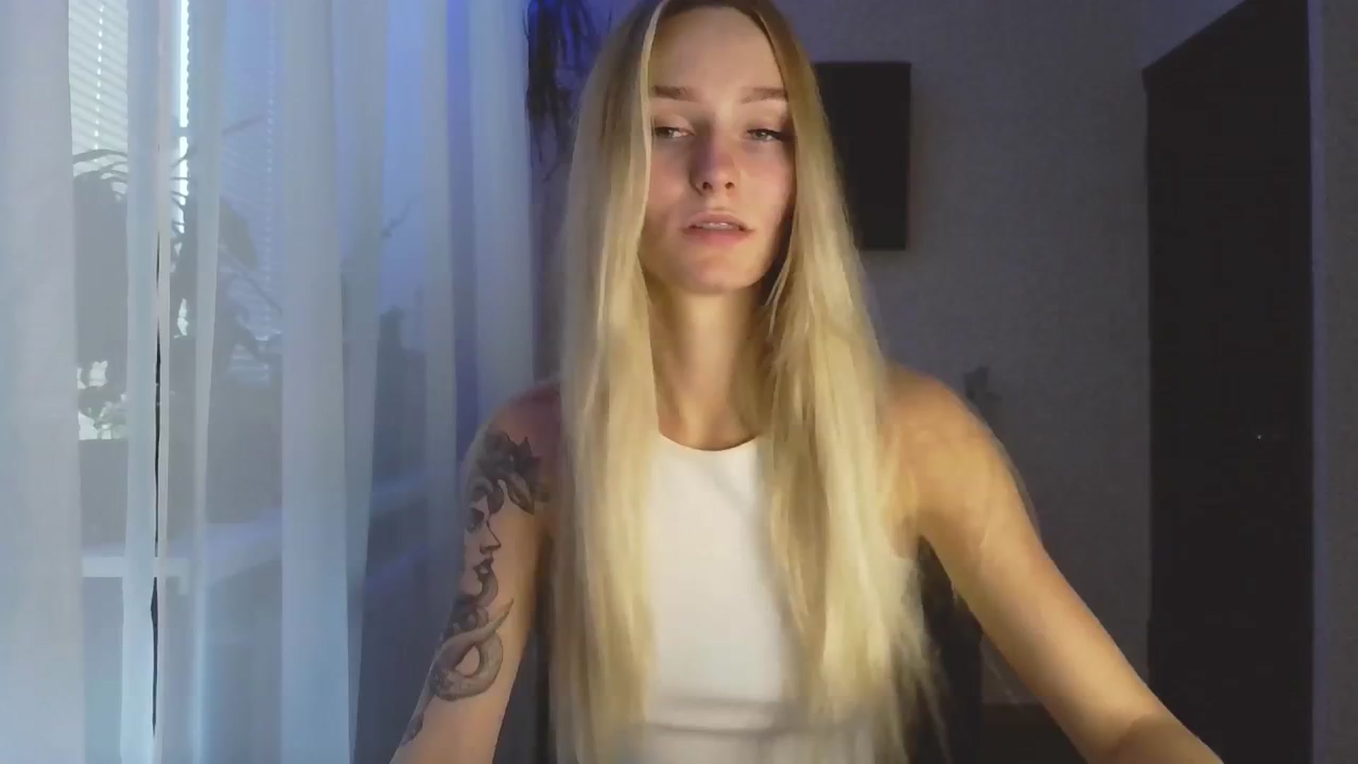 Gallery image thumbnail from Milaa's myfreecams stream on, 08/22/2024, 17:00 image 1 of 20