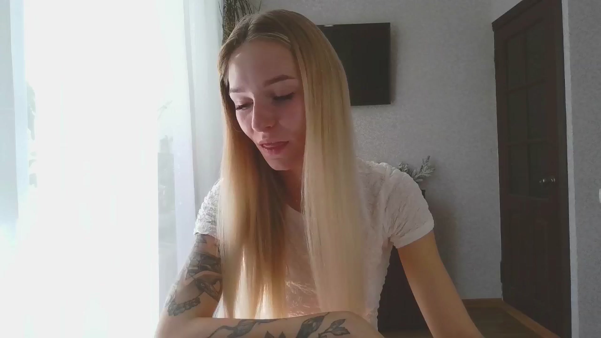 Gallery image thumbnail from Milaa's myfreecams stream on, 08/26/2024, 05:56 image 12 of 20