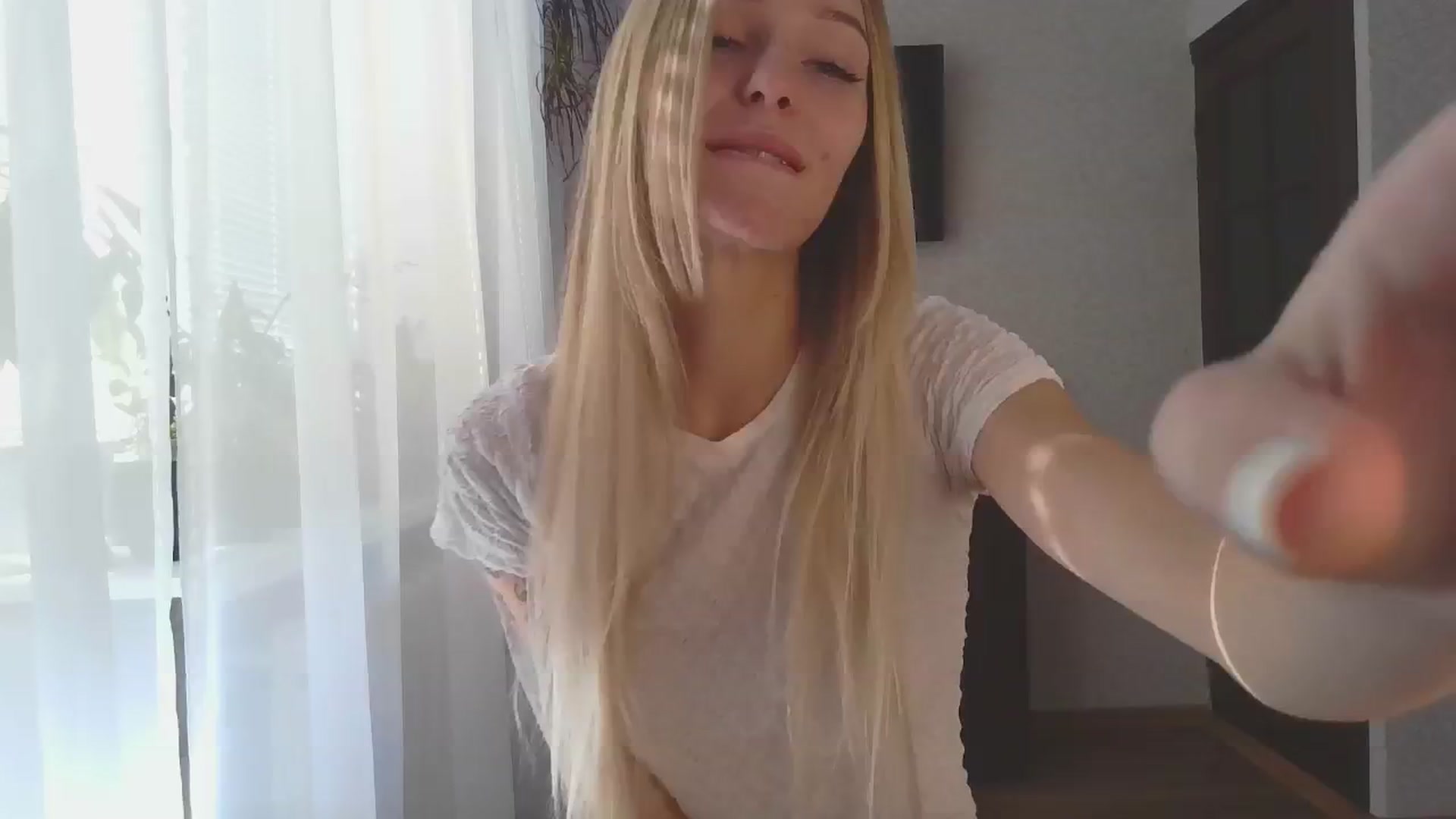 Gallery image thumbnail from Milaa's myfreecams stream on, 08/29/2024, 05:58 image 12 of 20