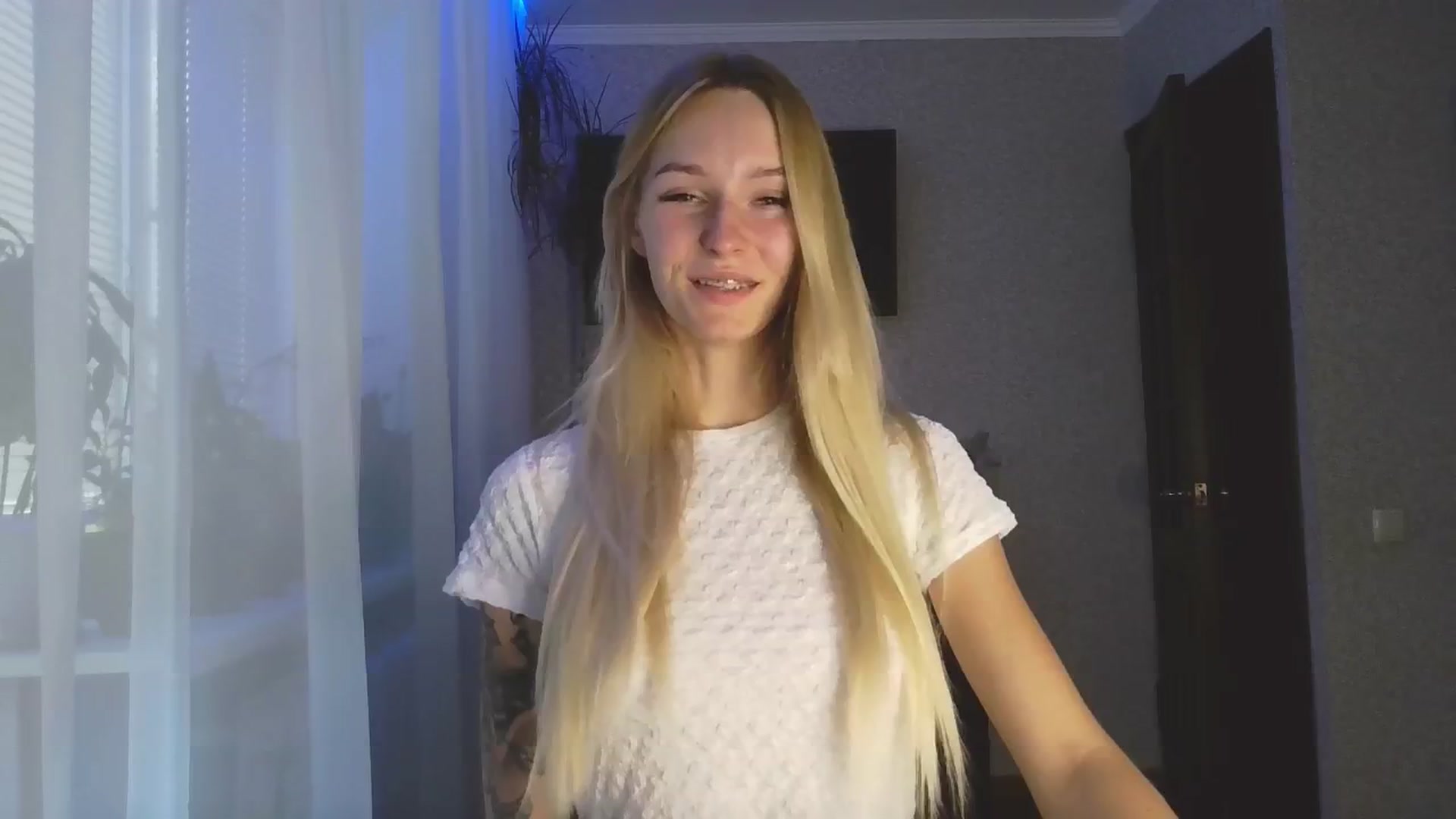 Gallery image thumbnail from Milaa's myfreecams stream on, 08/30/2024, 15:57 image 3 of 20