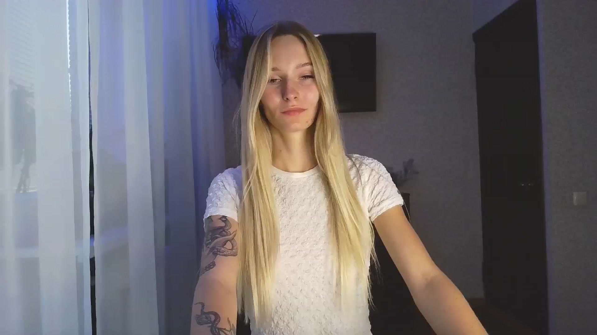 Gallery image thumbnail from Milaa's myfreecams stream on, 09/02/2024, 16:16 image 11 of 20