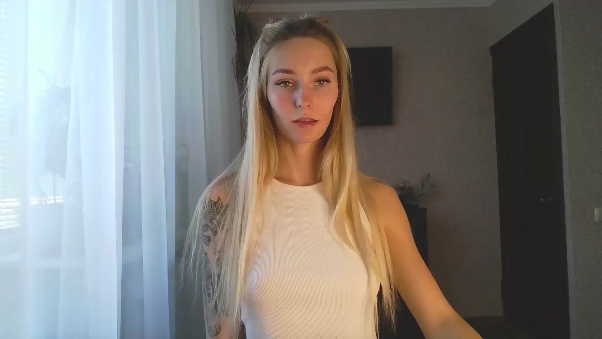 Gallery image thumbnail from Milaa's myfreecams stream on, 09/07/2024, 14:23 image 17 of 20