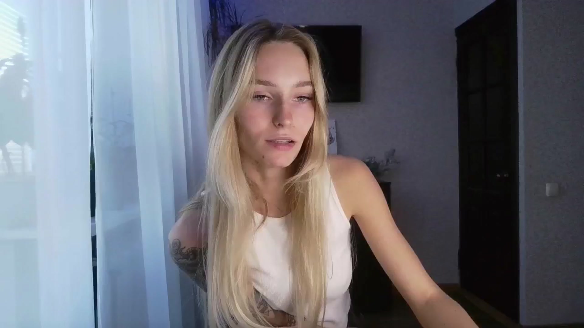 Gallery image thumbnail from Milaa's myfreecams stream on, 09/14/2024, 15:25 image 18 of 20