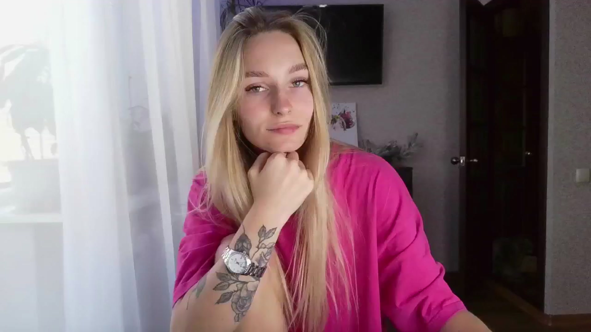 Gallery image thumbnail from Milaa's myfreecams stream on, 09/16/2024, 14:13 image 1 of 20