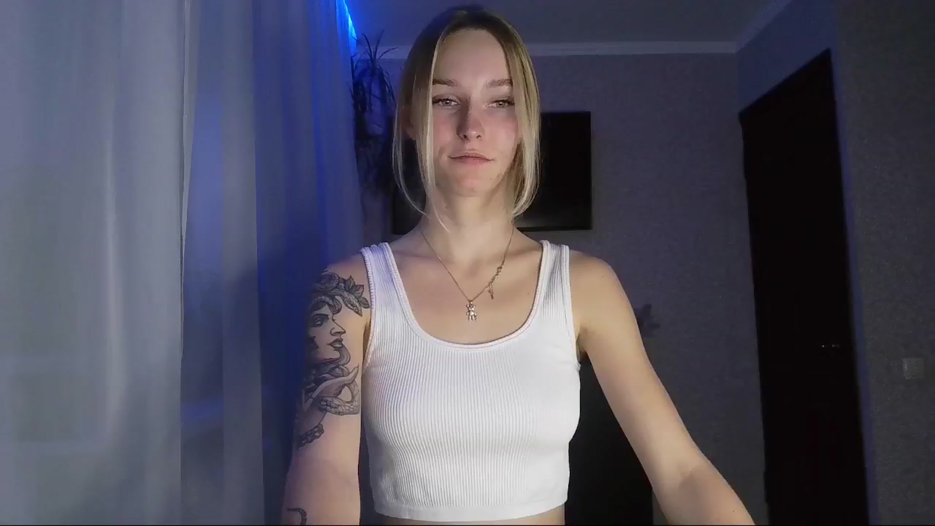 Gallery image thumbnail from Milaa's myfreecams stream on, 10/04/2024, 15:58 image 13 of 20