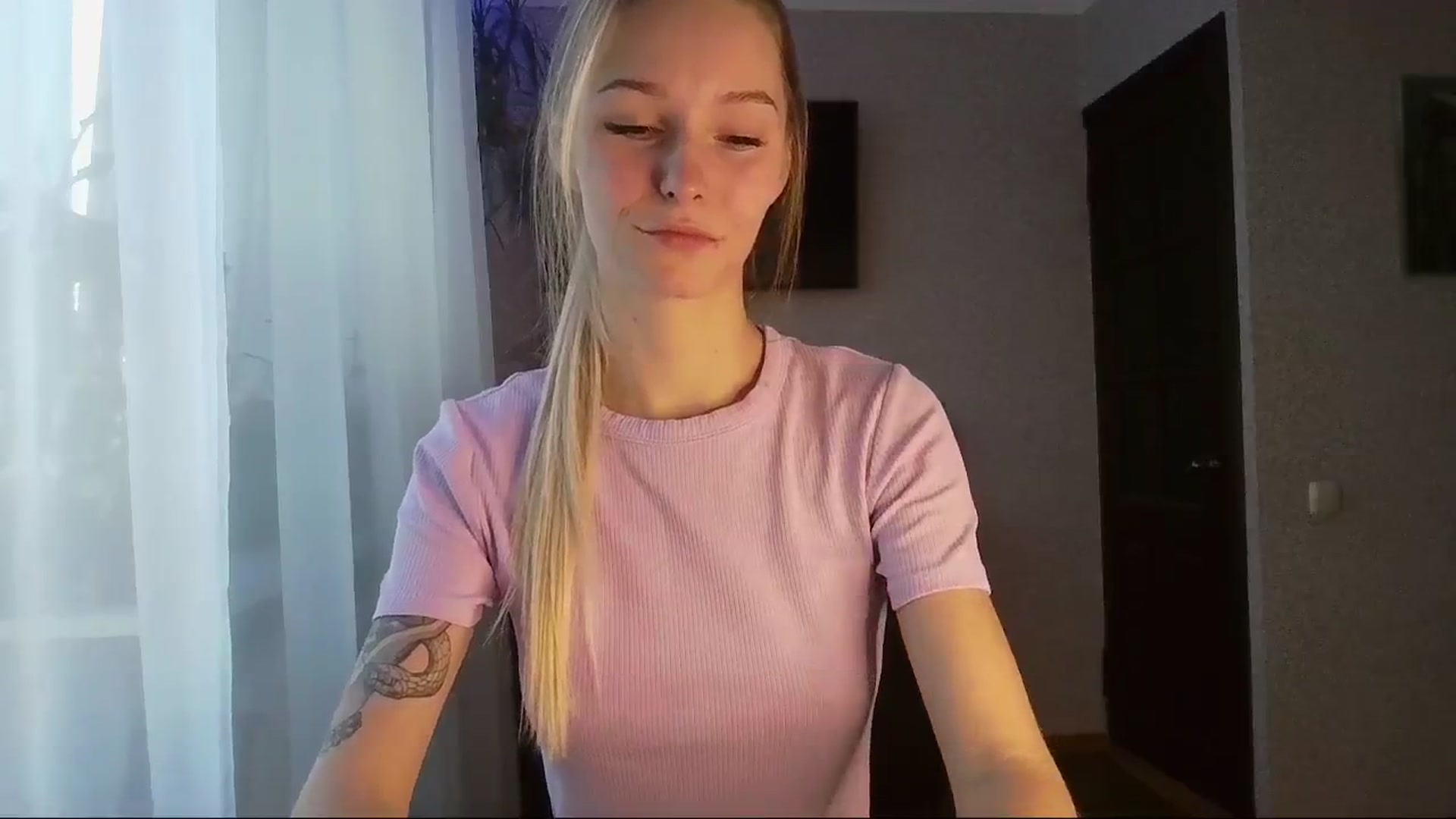 Gallery image thumbnail from Milaa's myfreecams stream on, 10/08/2024, 14:29 image 4 of 20