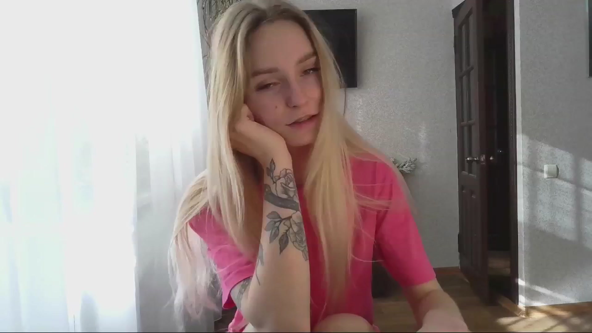 Gallery image thumbnail from Milaa's myfreecams stream on, 11/03/2024, 07:36 image 15 of 20