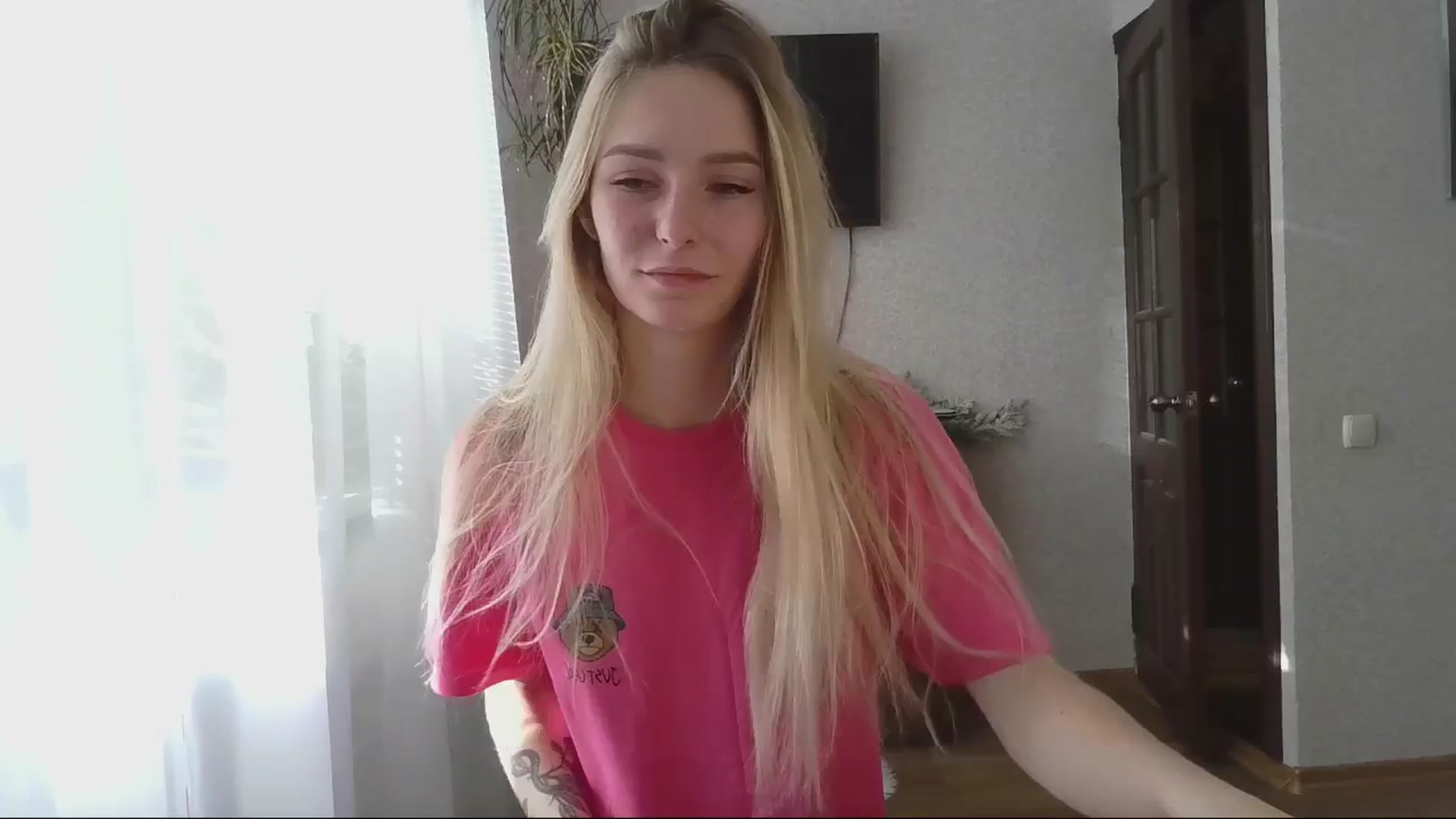 Gallery image thumbnail from Milaa's myfreecams stream on, 11/03/2024, 07:36 image 4 of 20