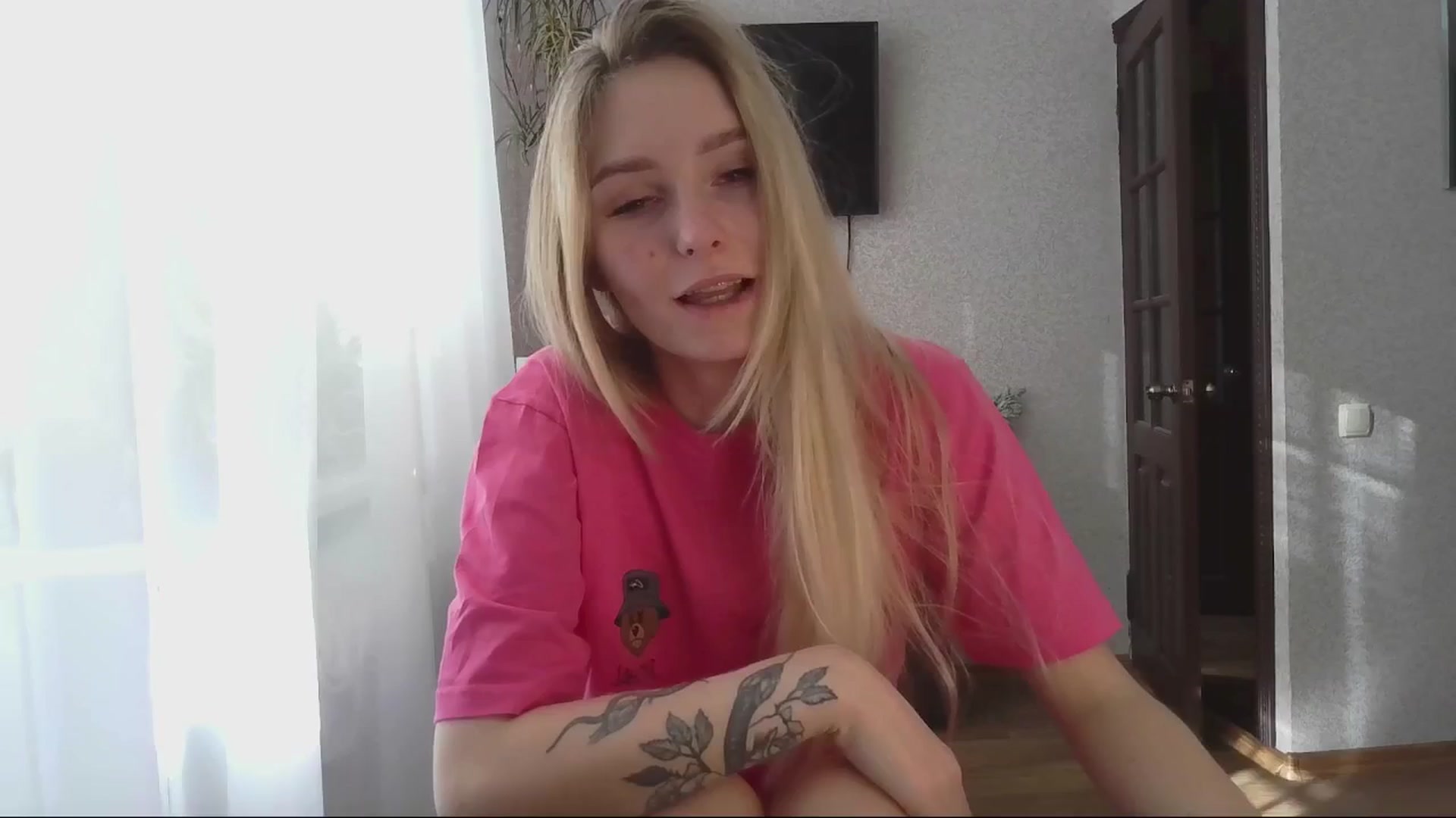 Gallery image thumbnail from Milaa's myfreecams stream on, 11/03/2024, 07:36 image 18 of 20