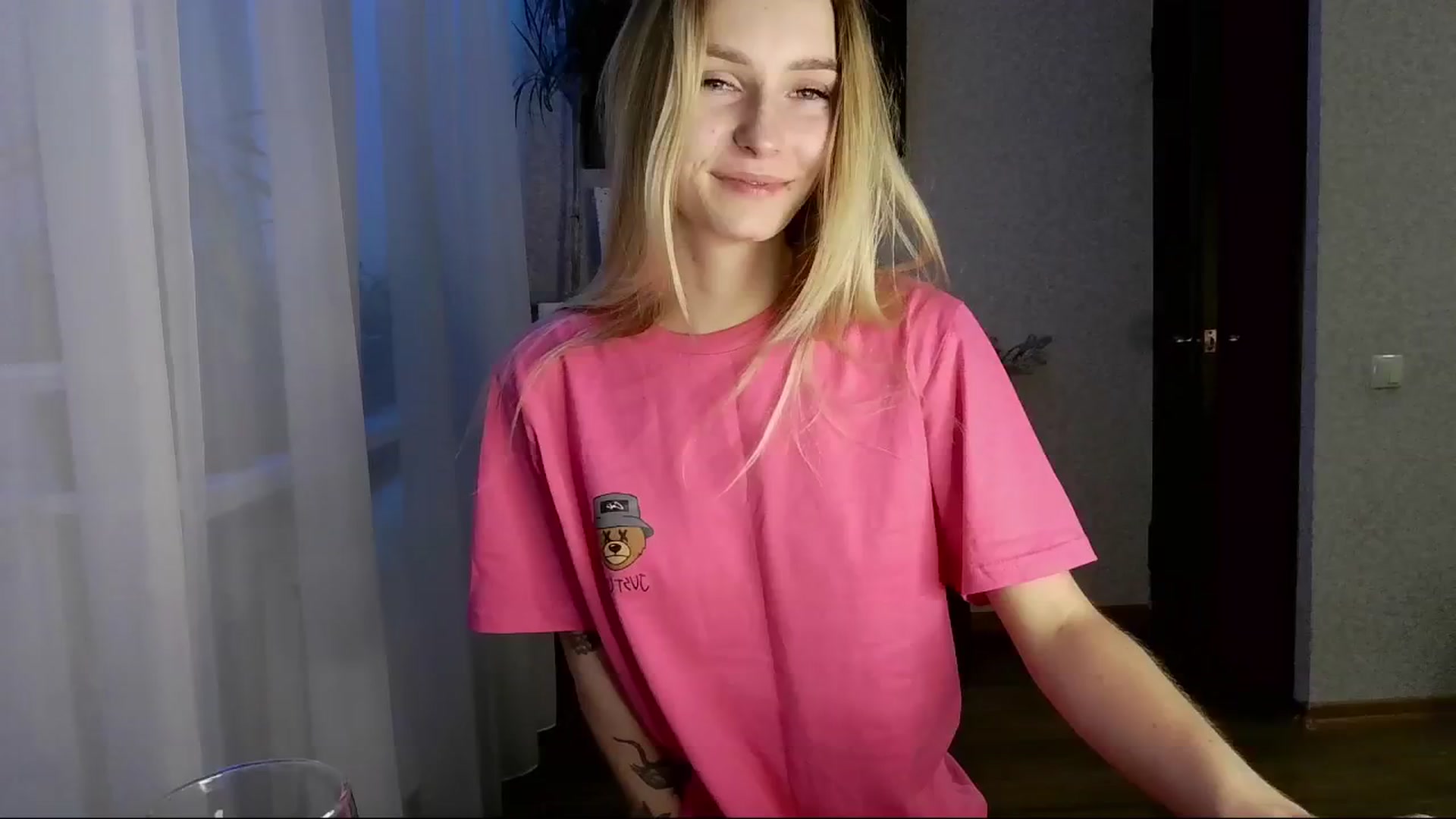 Gallery image thumbnail from Milaa's myfreecams stream on, 11/03/2024, 15:34 image 16 of 20