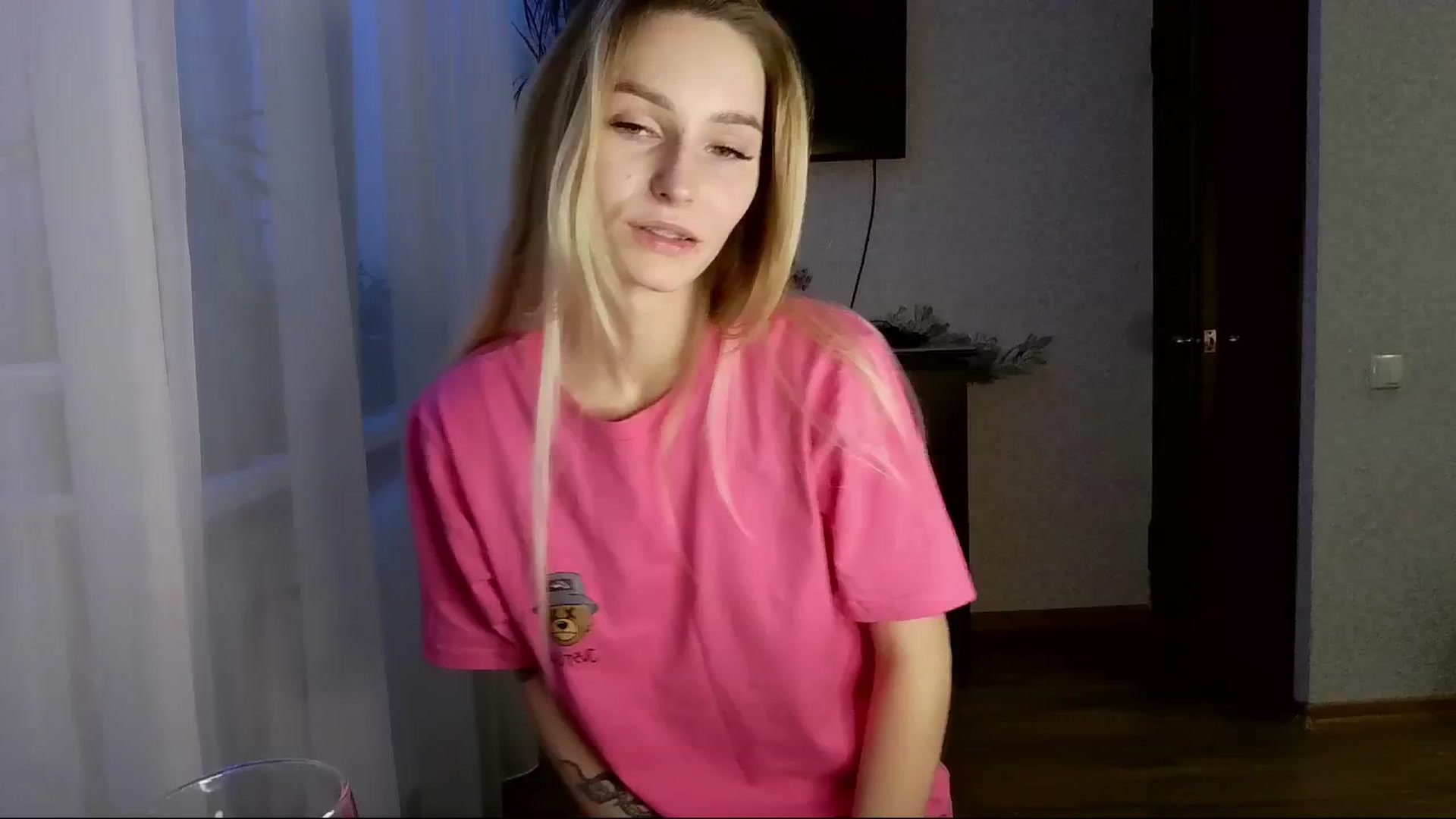 Gallery image thumbnail from Milaa's myfreecams stream on, 11/03/2024, 15:34 image 15 of 20