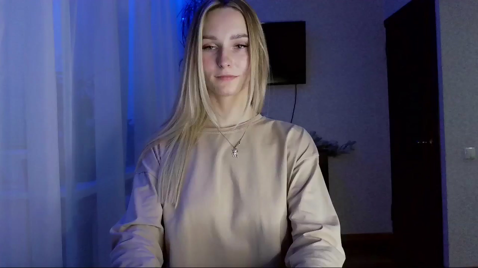 Gallery image thumbnail from Milaa's myfreecams stream on, 11/08/2024, 14:07 image 14 of 20