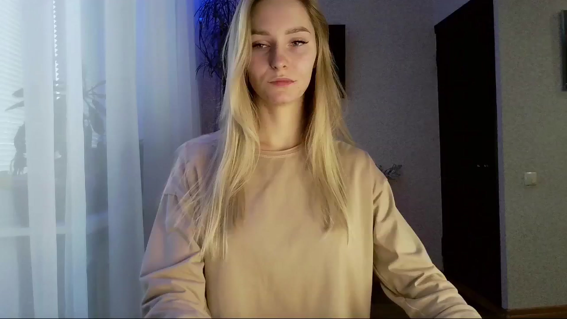 Gallery image thumbnail from Milaa's myfreecams stream on, 11/12/2024, 08:08 image 2 of 20