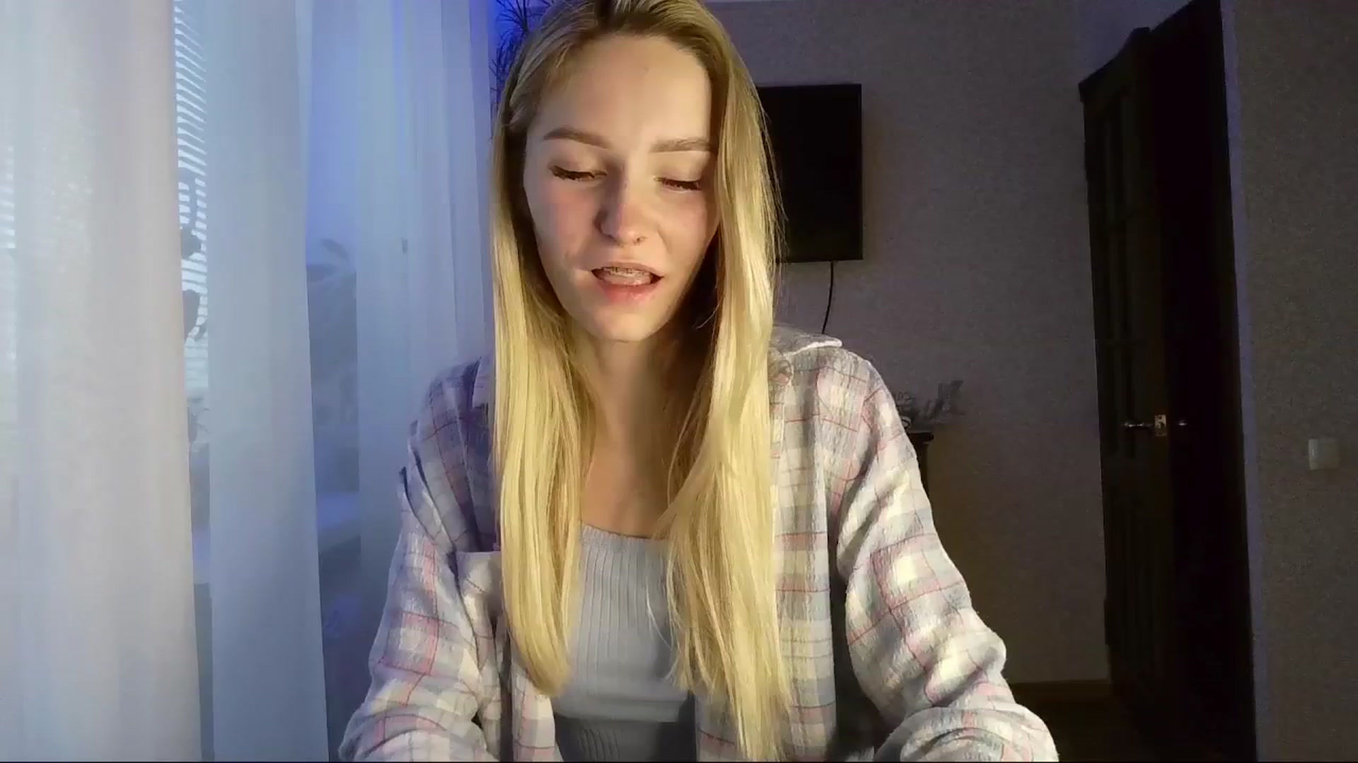 Gallery image thumbnail from Milaa's myfreecams stream on, 12/02/2024, 08:30 image 11 of 20