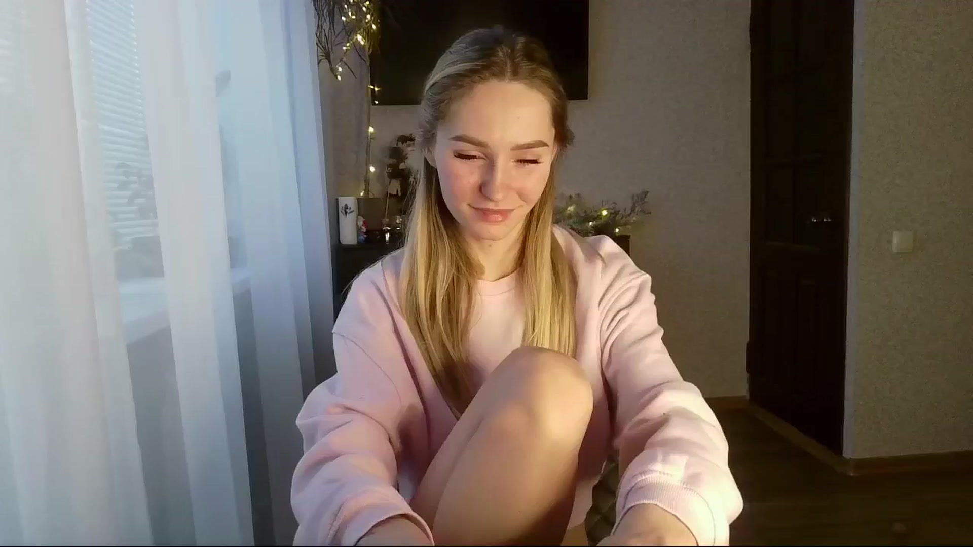 Gallery image thumbnail from Milaa's myfreecams stream on, 12/21/2024, 07:54 image 20 of 20