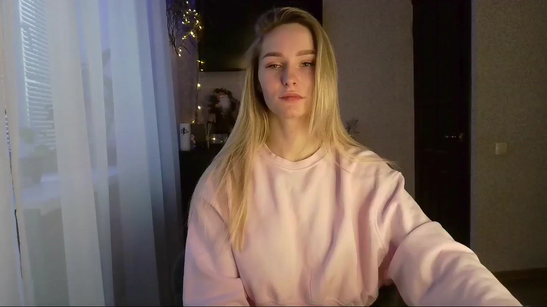 Gallery image thumbnail from Milaa's myfreecams stream on, 12/26/2024, 07:01 image 9 of 20