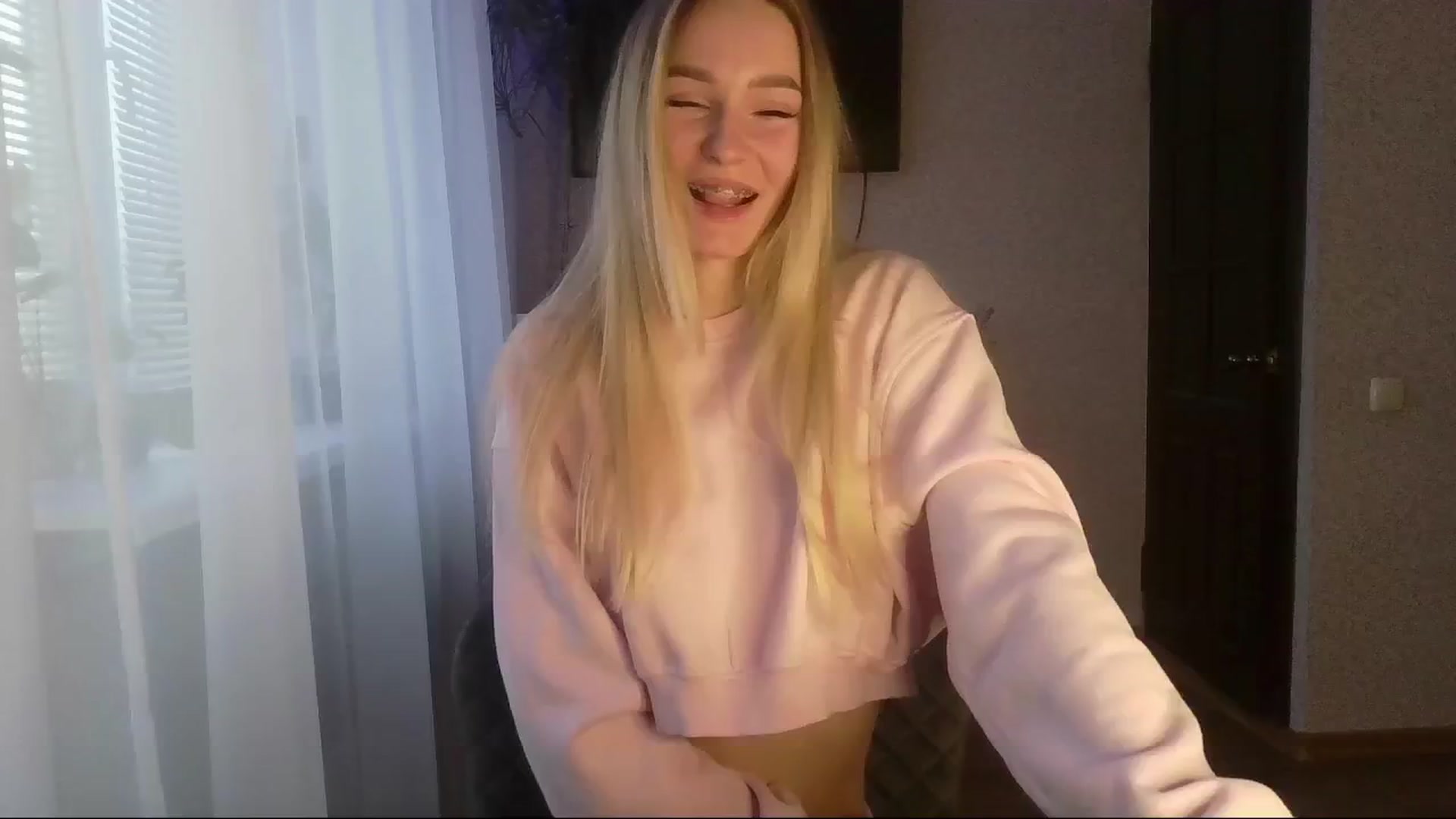 Gallery image thumbnail from Milaa's myfreecams stream on, 01/03/2025, 07:14 image 5 of 20
