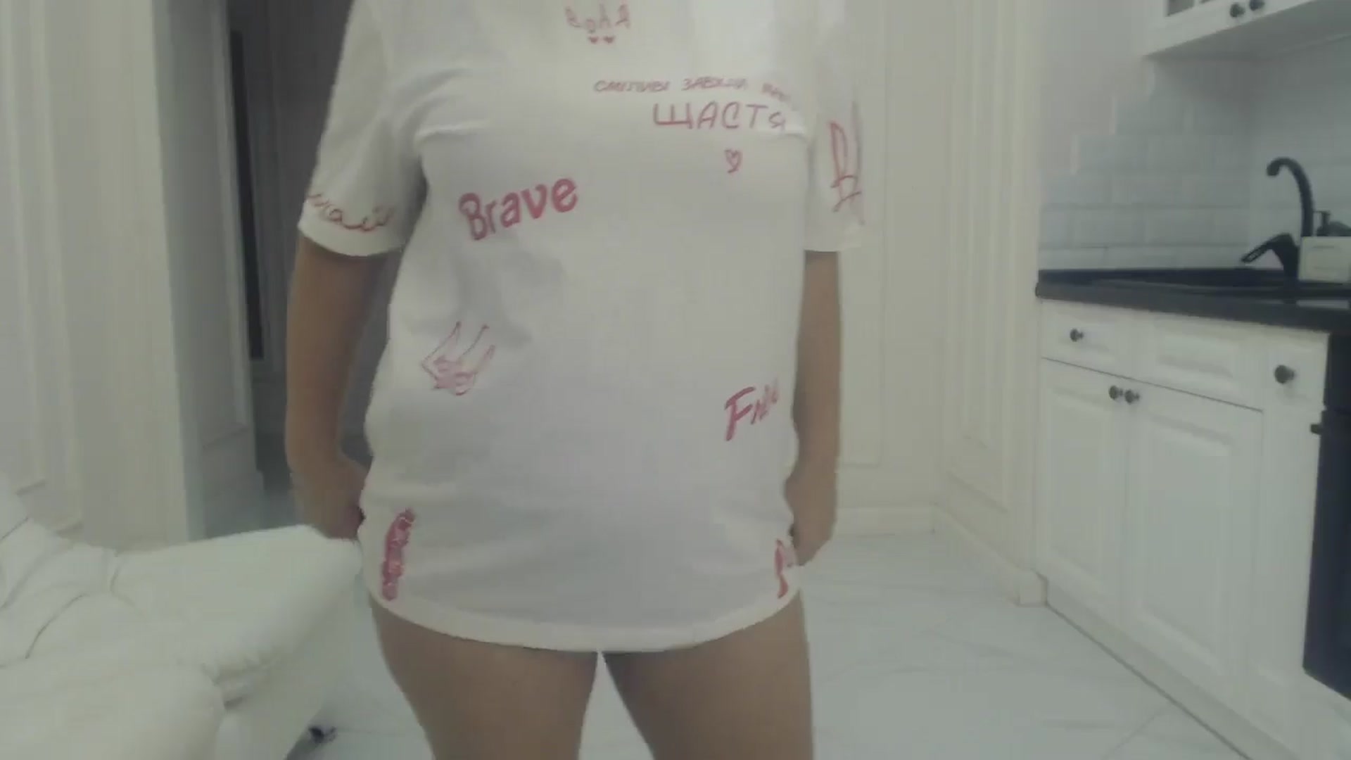 Gallery image thumbnail from Milaaa18's myfreecams stream on, 12/20/2025, 19:59 image 3 of 20