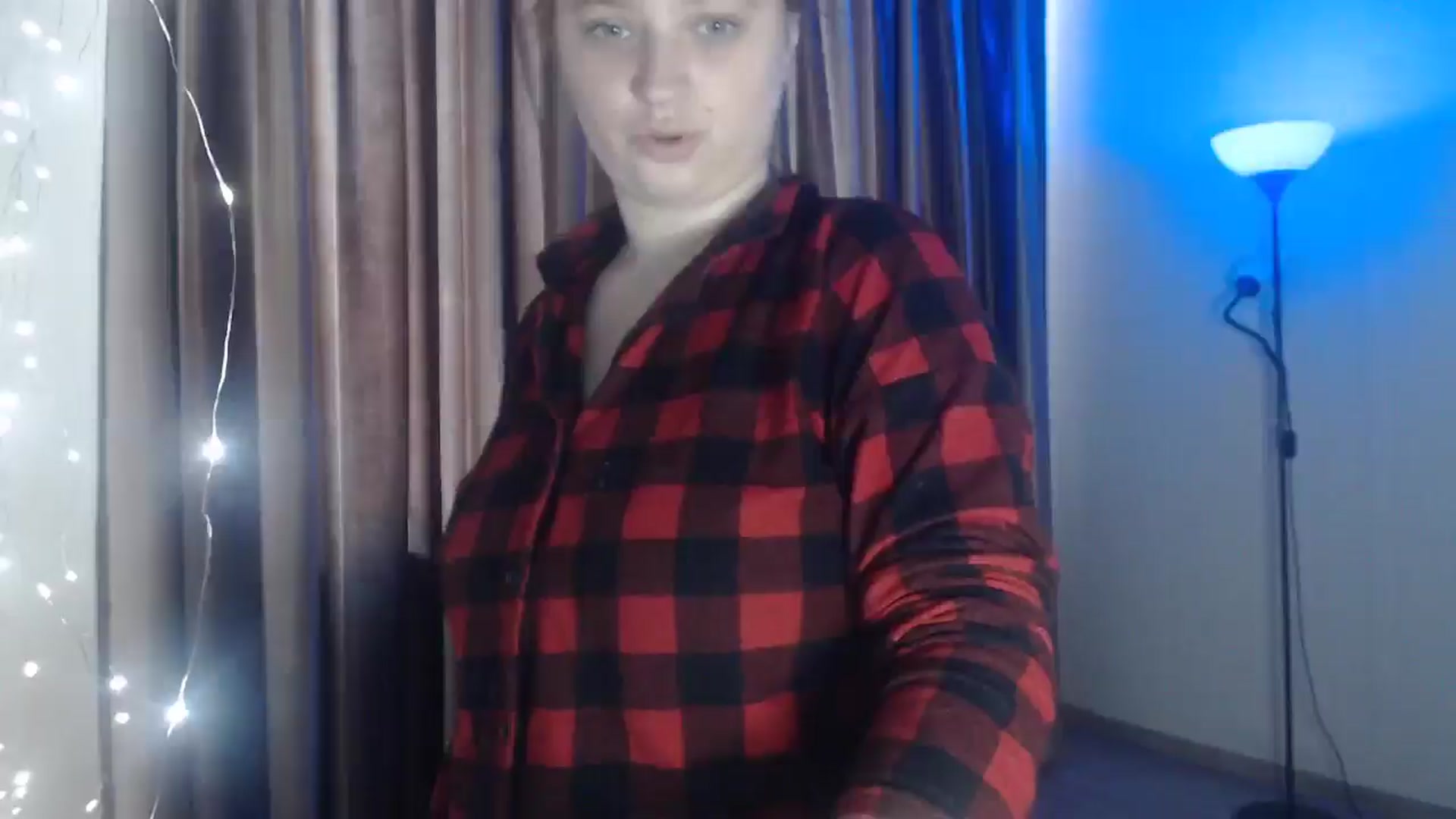 Gallery image thumbnail from Milaaa18's myfreecams stream on, 01/01/2026, 12:28 image 4 of 20