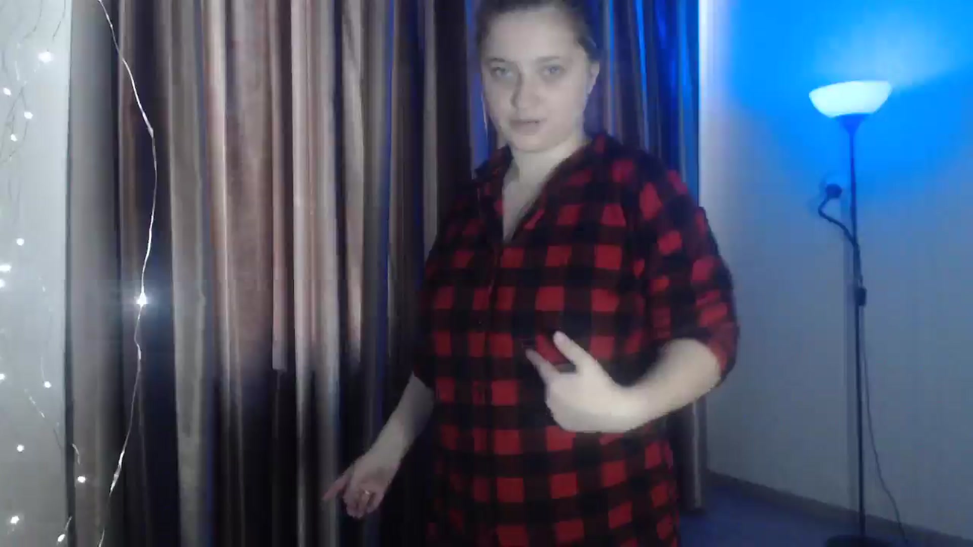 Gallery image thumbnail from Milaaa18's myfreecams stream on, 01/01/2026, 12:28 image 5 of 20