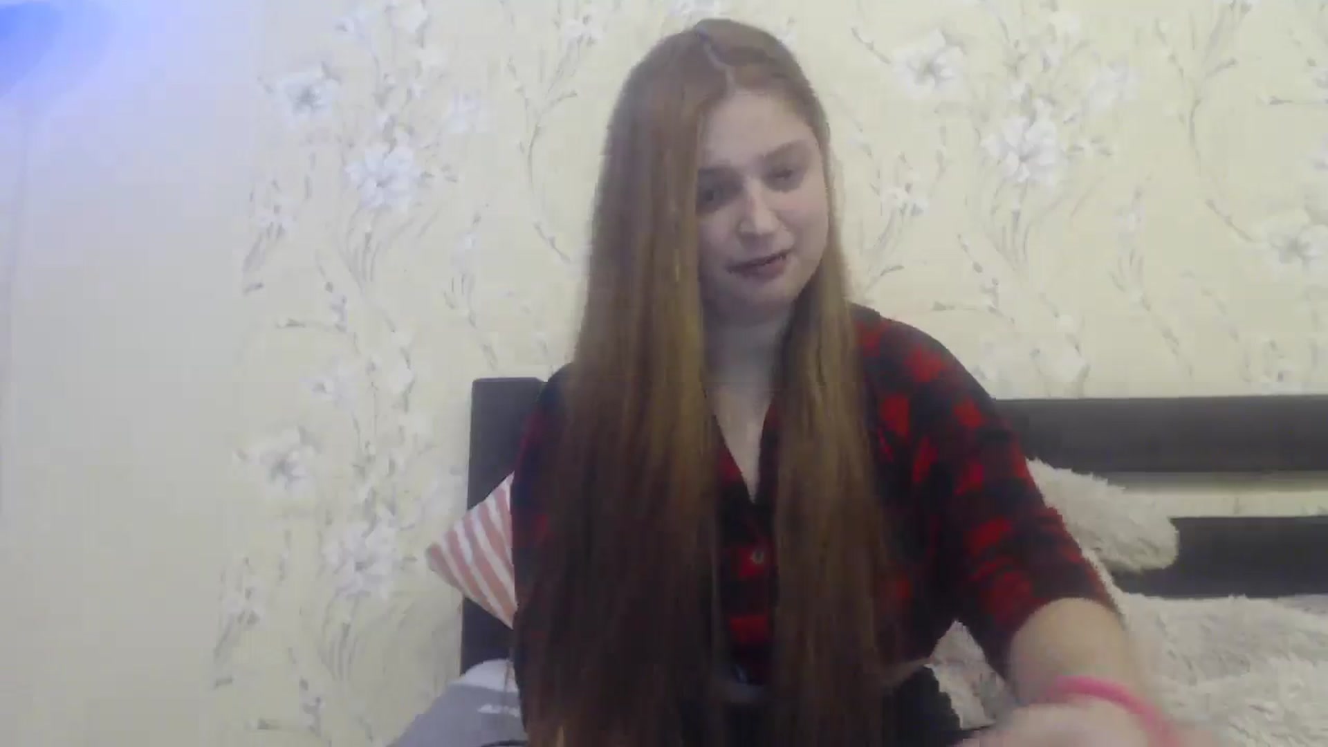 Gallery image thumbnail from Milaaa18's myfreecams stream on, 01/01/2026, 17:02 image 12 of 20