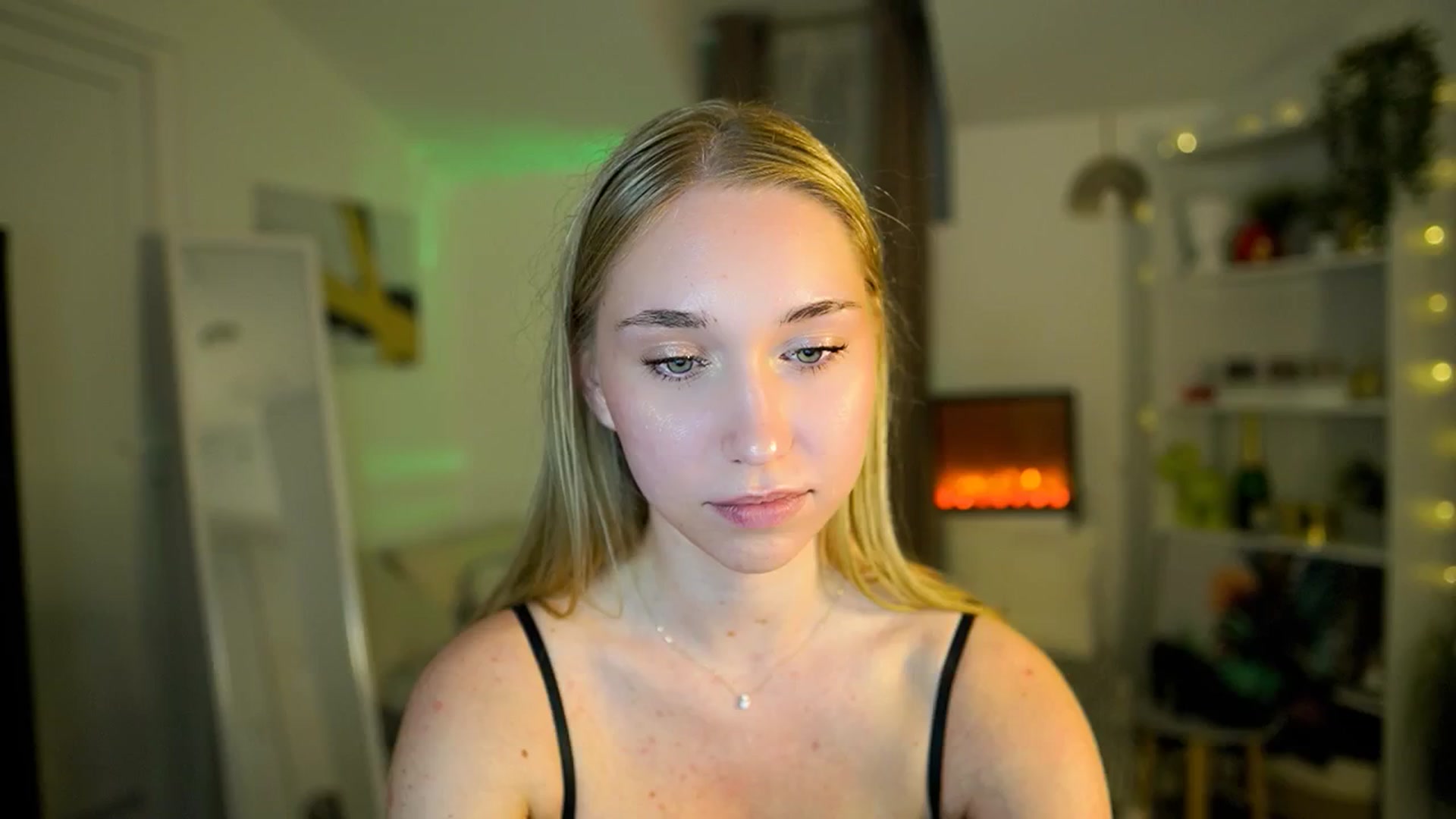 Gallery image thumbnail from Milabunny1's myfreecams stream on, 01/15/2026, 15:41 image 7 of 20