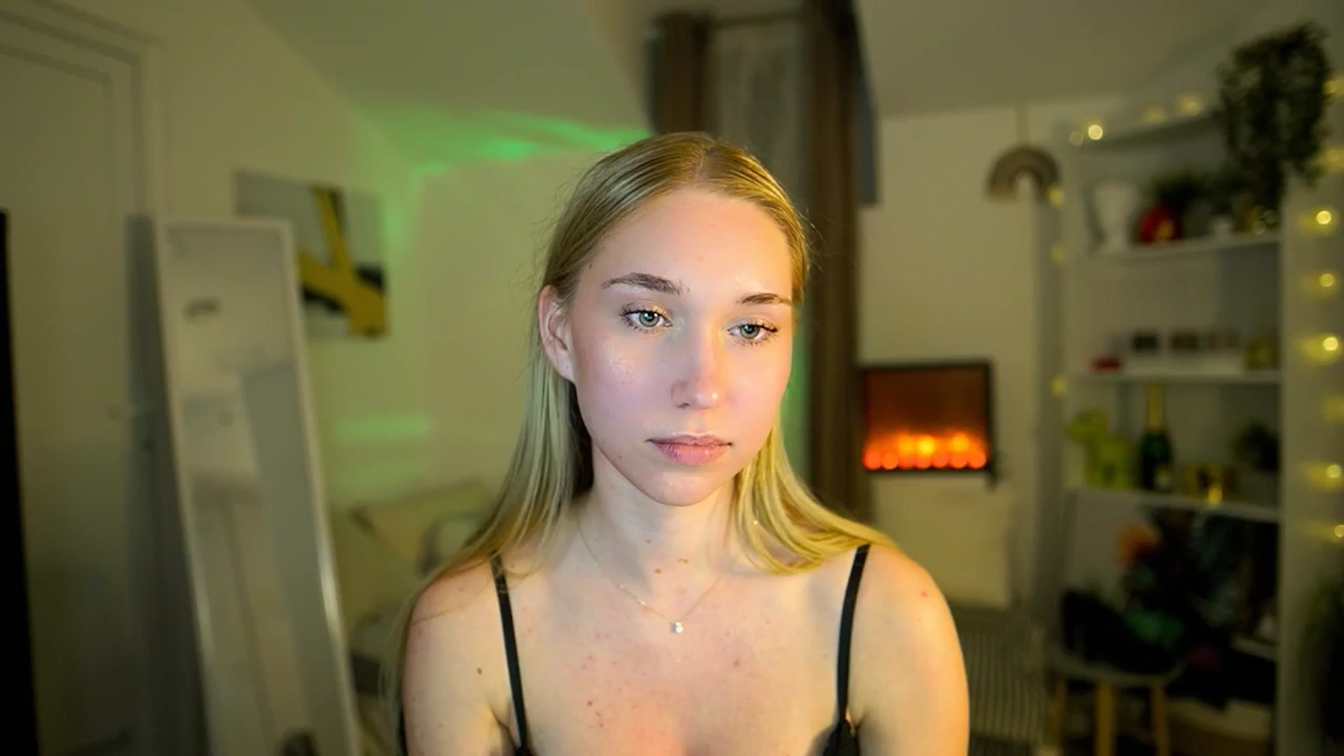 Gallery image thumbnail from Milabunny1's myfreecams stream on, 01/15/2026, 15:41 image 9 of 20