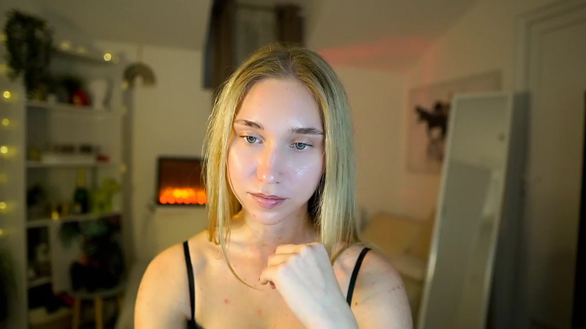 Gallery image thumbnail from Milabunny1's myfreecams stream on, 01/28/2026, 18:52 image 11 of 20
