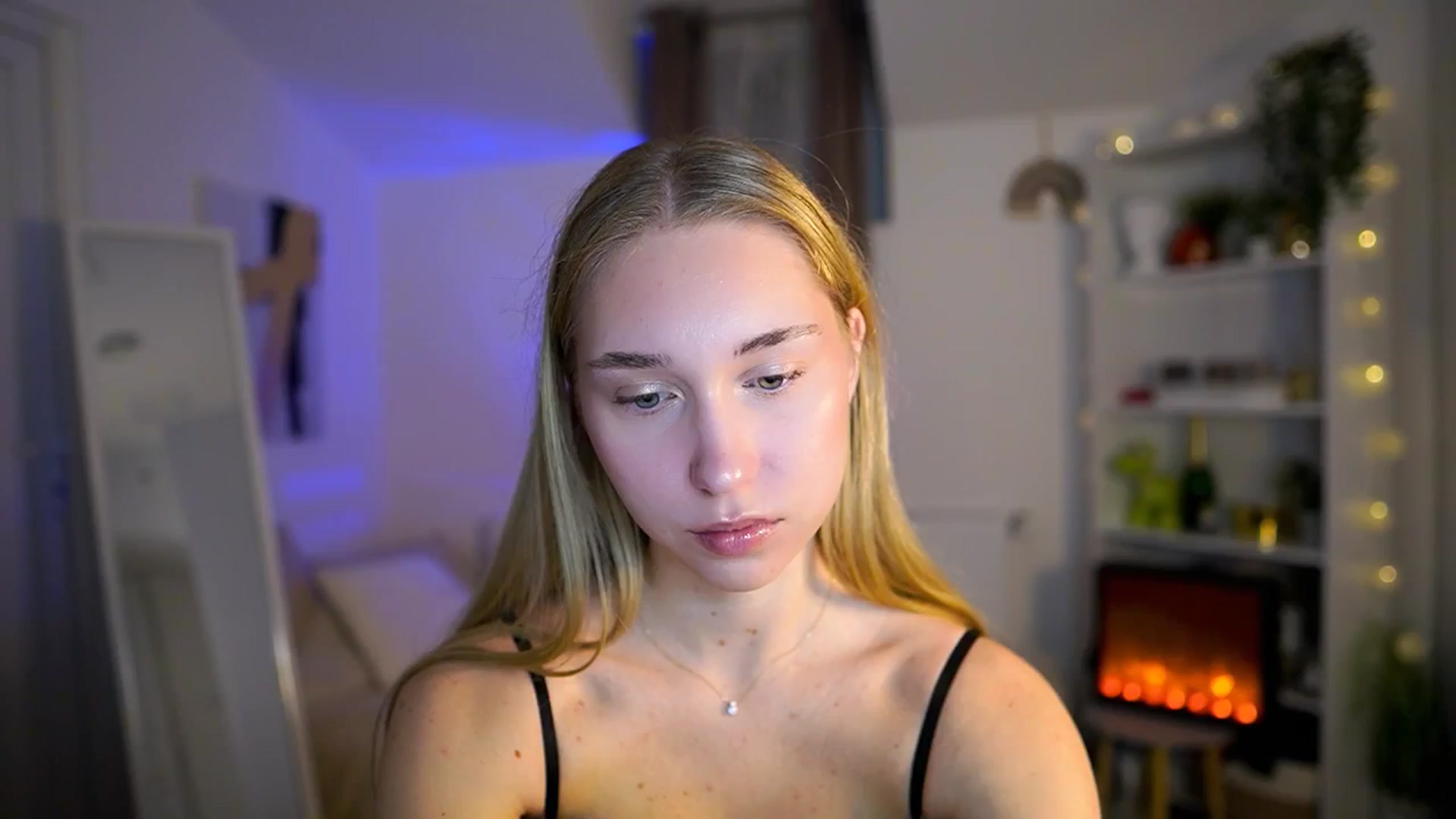Gallery image thumbnail from Milabunny1's myfreecams stream on, 02/04/2026, 10:03 image 18 of 20