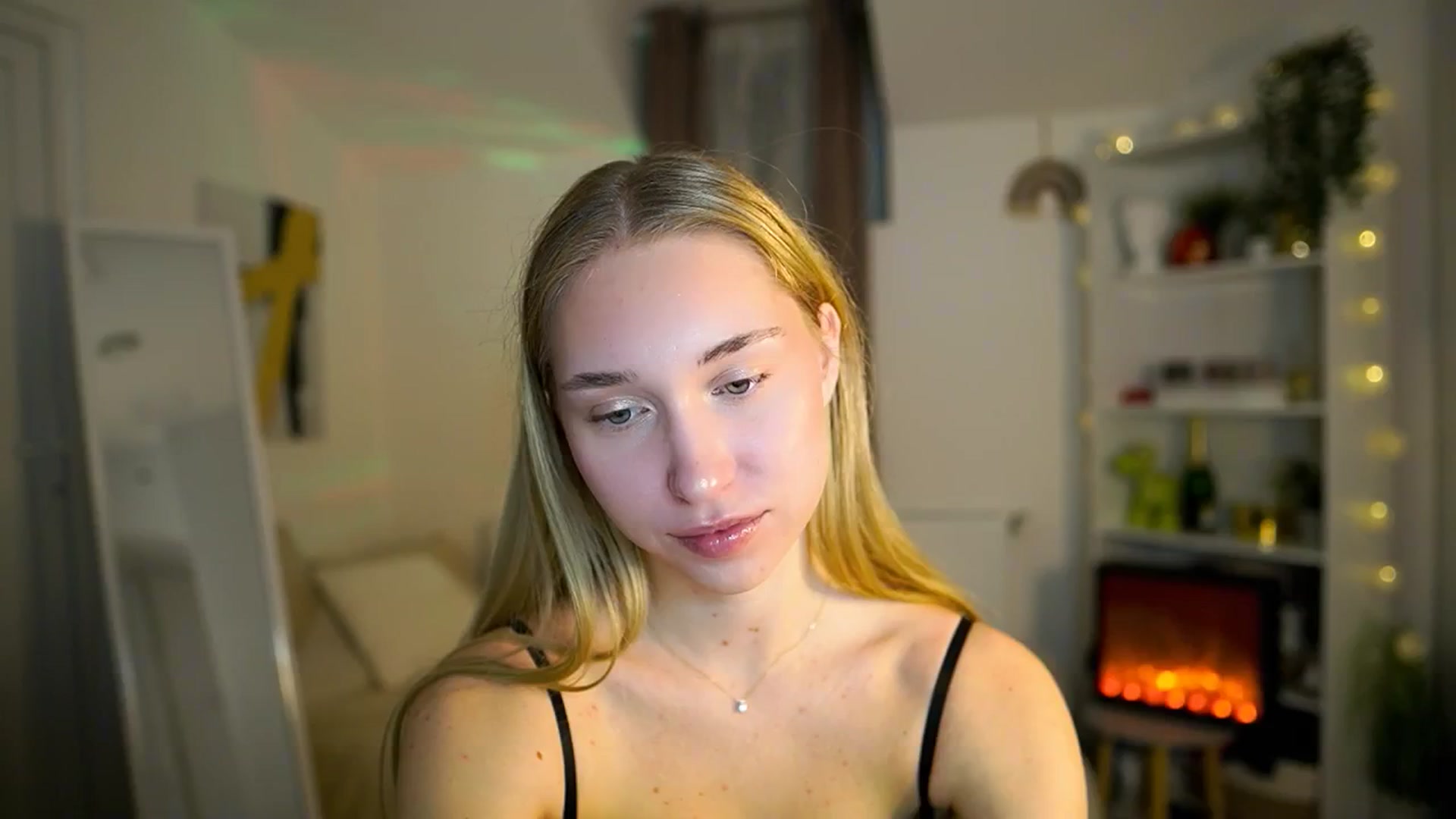 Gallery image thumbnail from Milabunny1's myfreecams stream on, 02/04/2026, 10:03 image 19 of 20