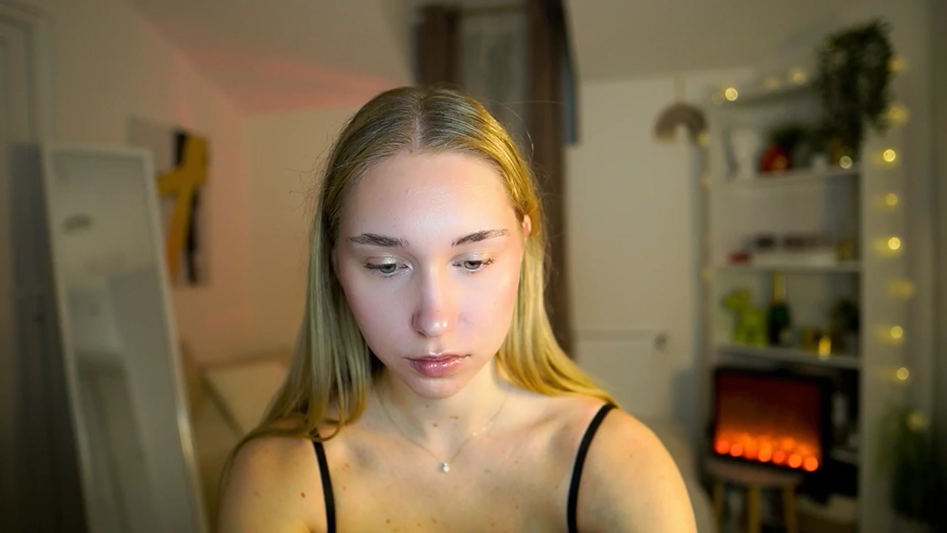 Gallery image thumbnail from Milabunny1's myfreecams stream on, 02/04/2026, 10:03 image 17 of 20