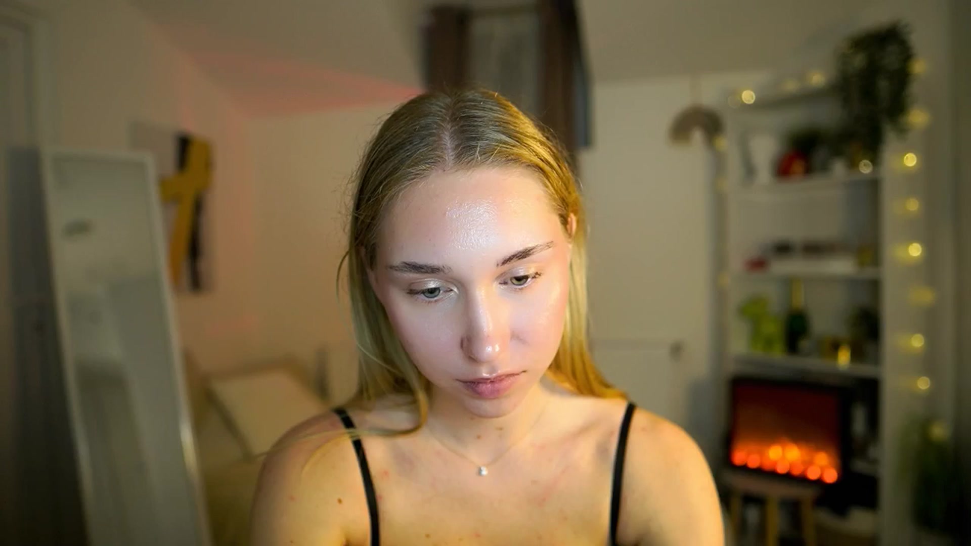 Gallery image thumbnail from Milabunny1's myfreecams stream on, 02/04/2026, 12:34 image 13 of 20