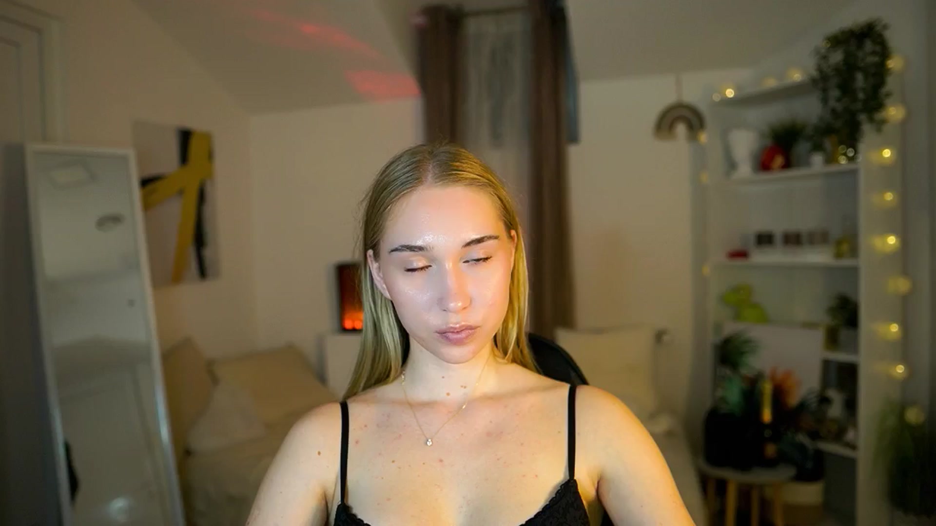 Gallery image thumbnail from Milabunny1's myfreecams stream on, 02/05/2026, 18:18 image 18 of 20