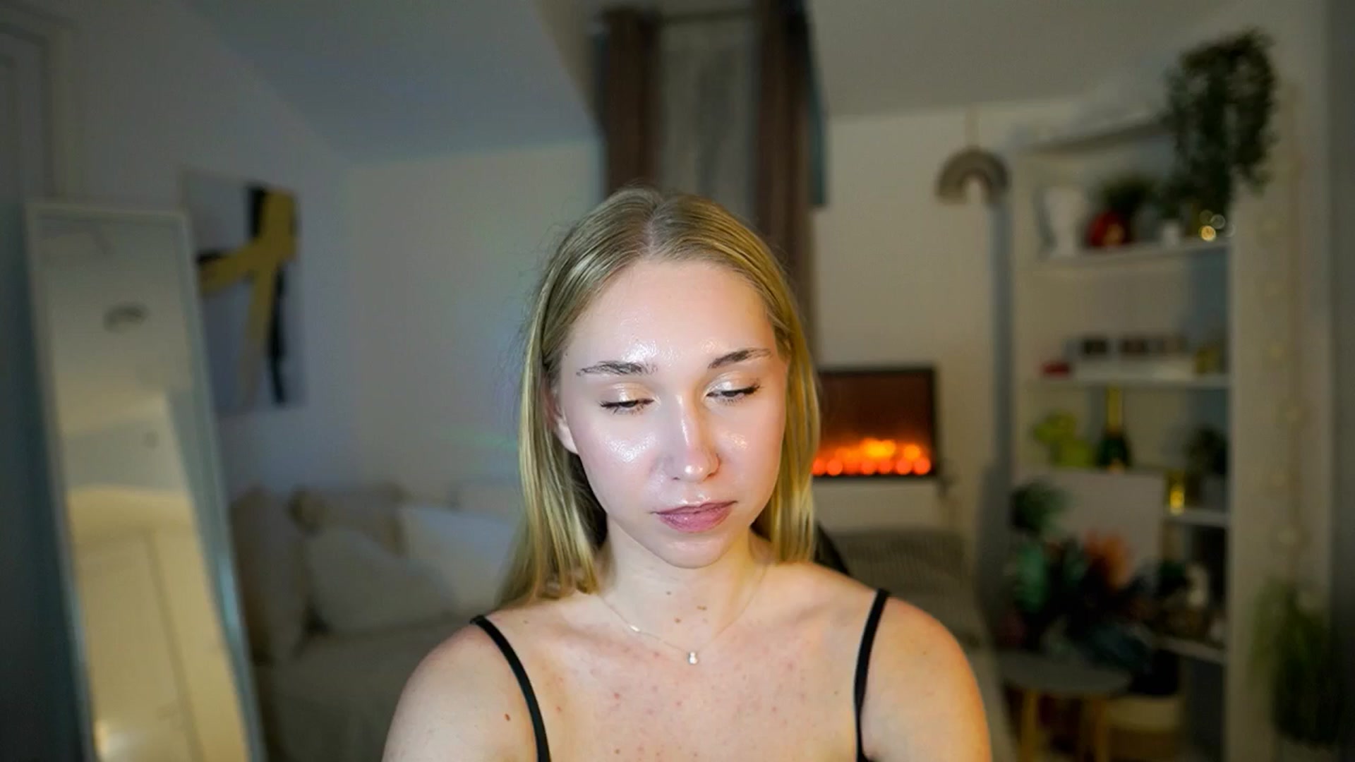 Gallery image thumbnail from Milabunny1's myfreecams stream on, 02/10/2026, 12:36 image 6 of 20