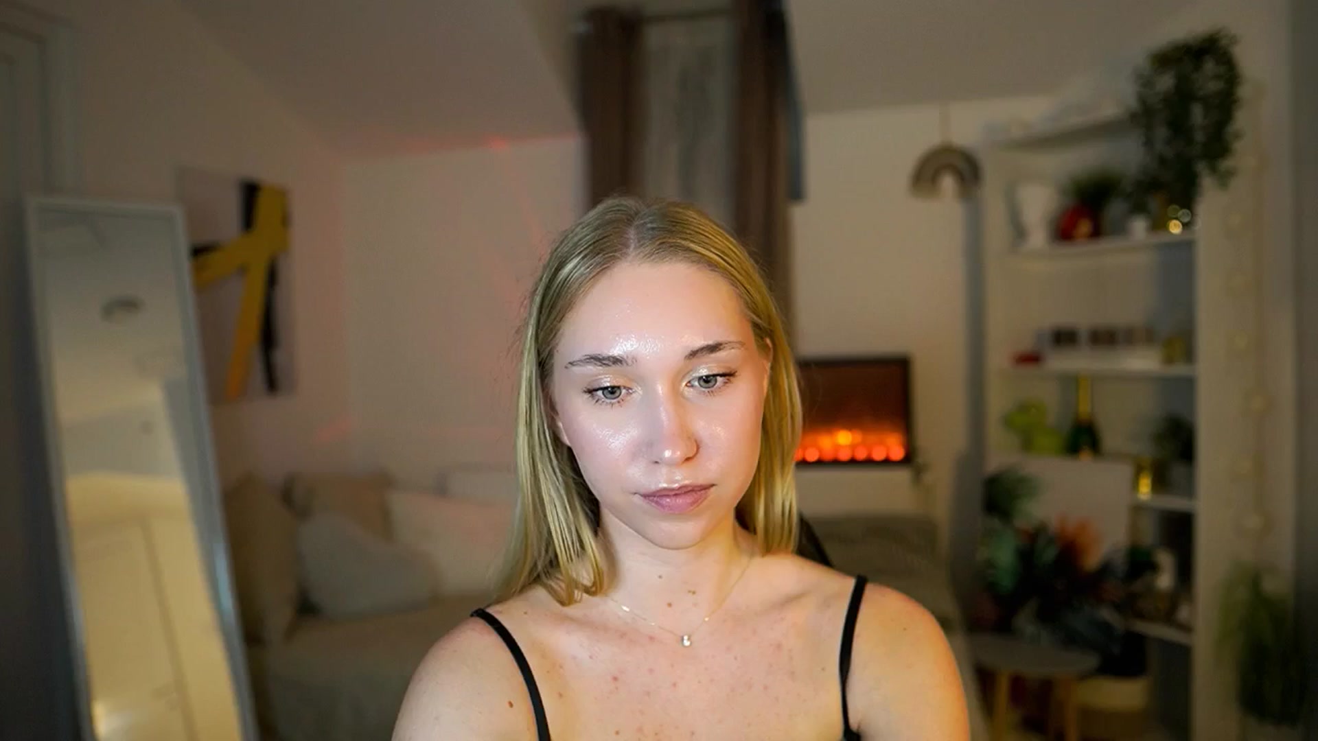 Gallery image thumbnail from Milabunny1's myfreecams stream on, 02/10/2026, 12:36 image 16 of 20