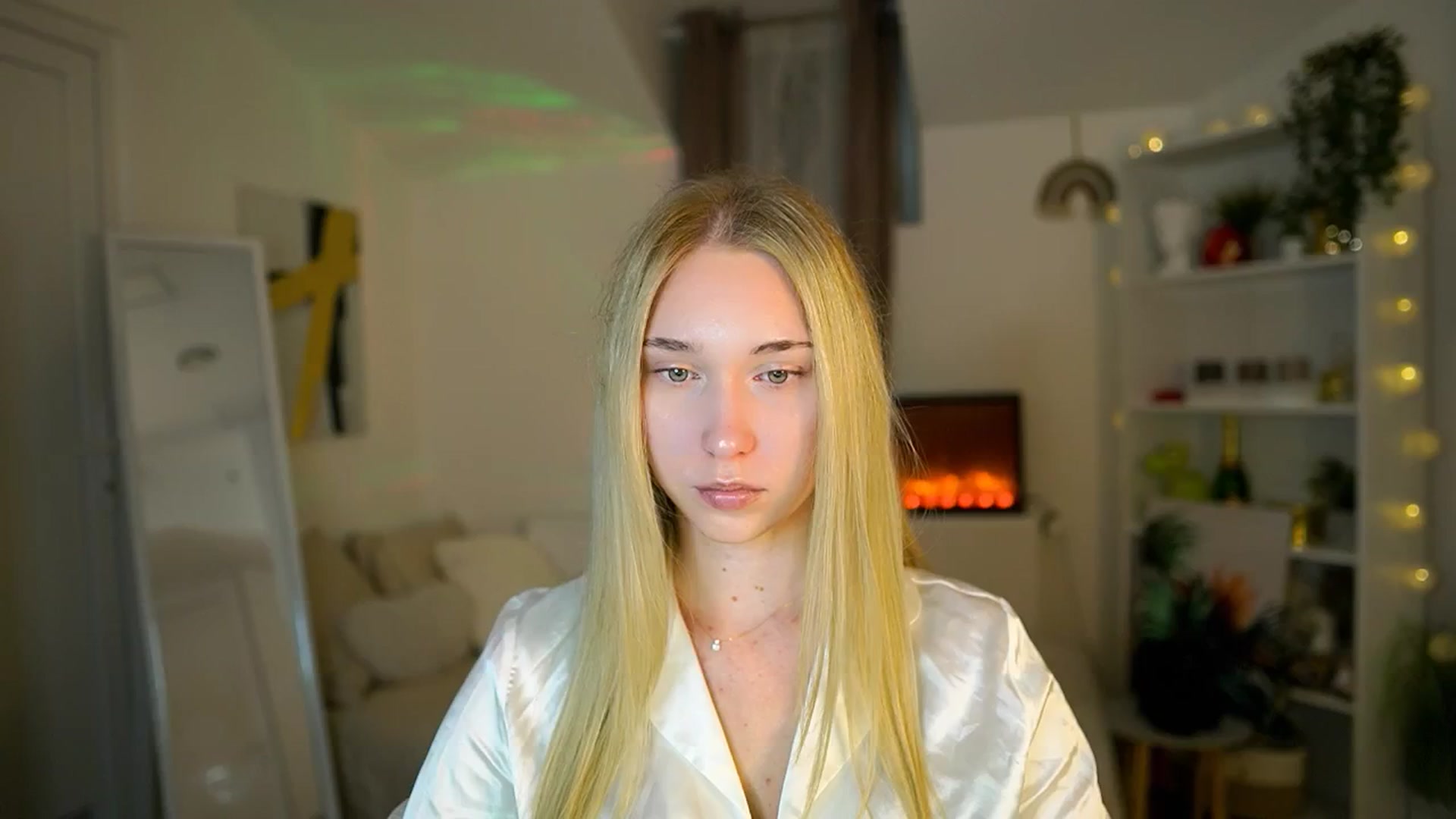 Gallery image thumbnail from Milabunny1's myfreecams stream on, 02/12/2026, 14:45 image 5 of 20