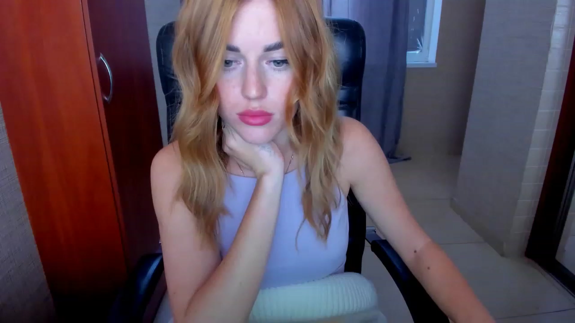 Gallery image thumbnail from Milalils's myfreecams stream on, 11/16/2022, 08:33 image 7 of 20