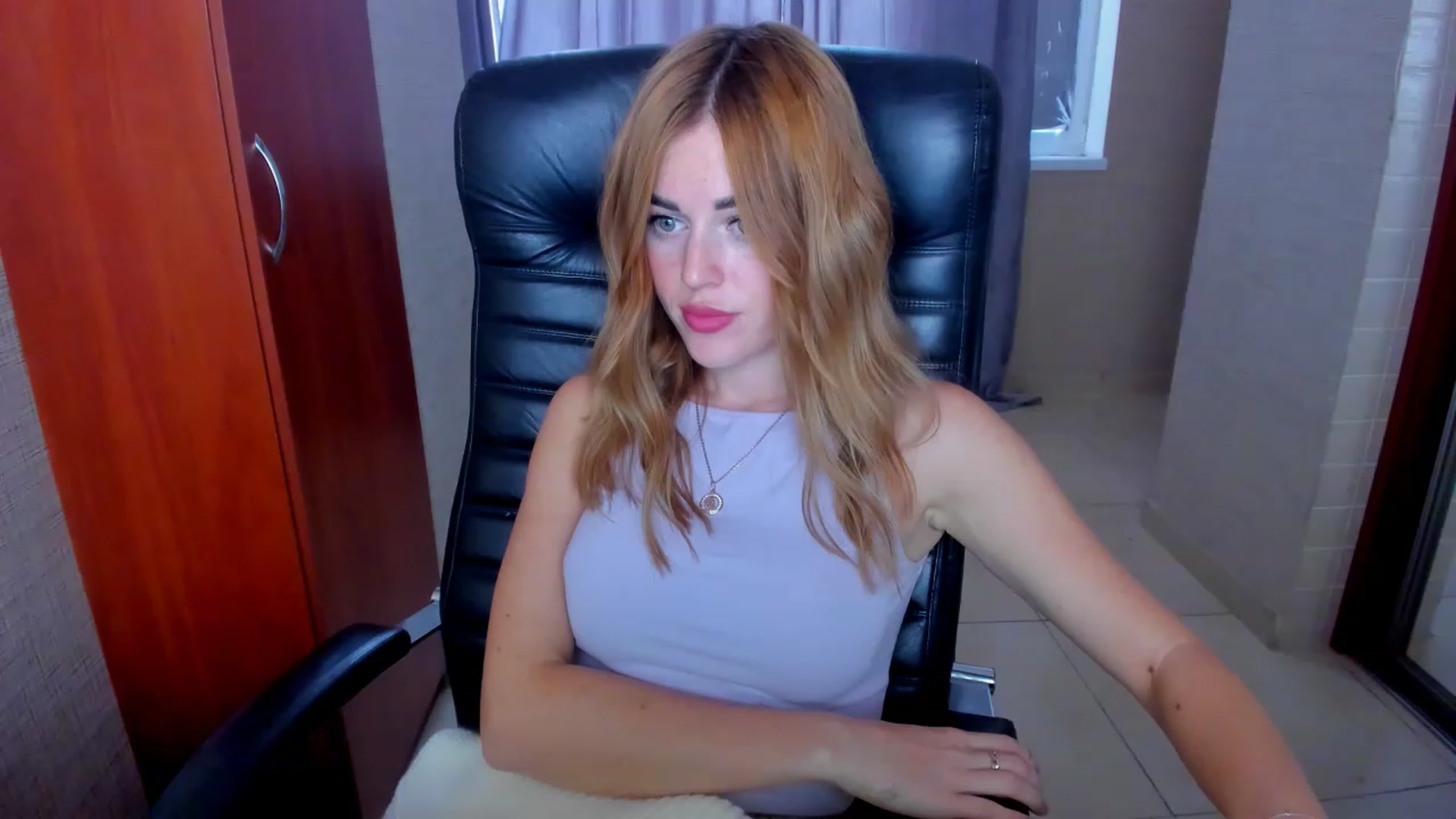 Gallery image thumbnail from Milalils's myfreecams stream on, 11/16/2022, 09:44 image 9 of 20