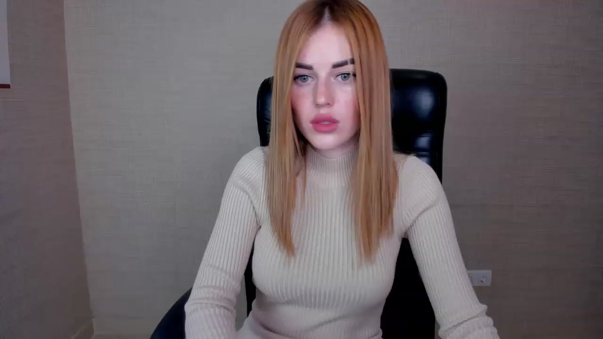 Gallery image thumbnail from Milalils's myfreecams stream on, 12/01/2022, 08:02 image 18 of 20