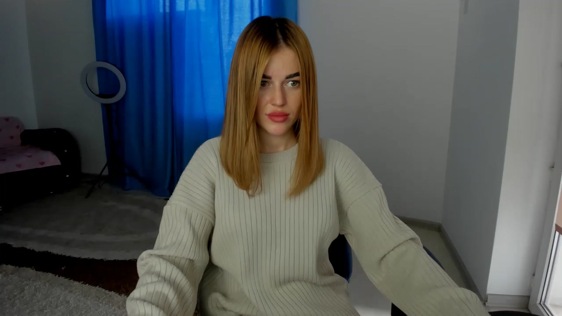 Gallery image thumbnail from Milalils's myfreecams stream on, 12/12/2022, 10:07 image 2 of 20