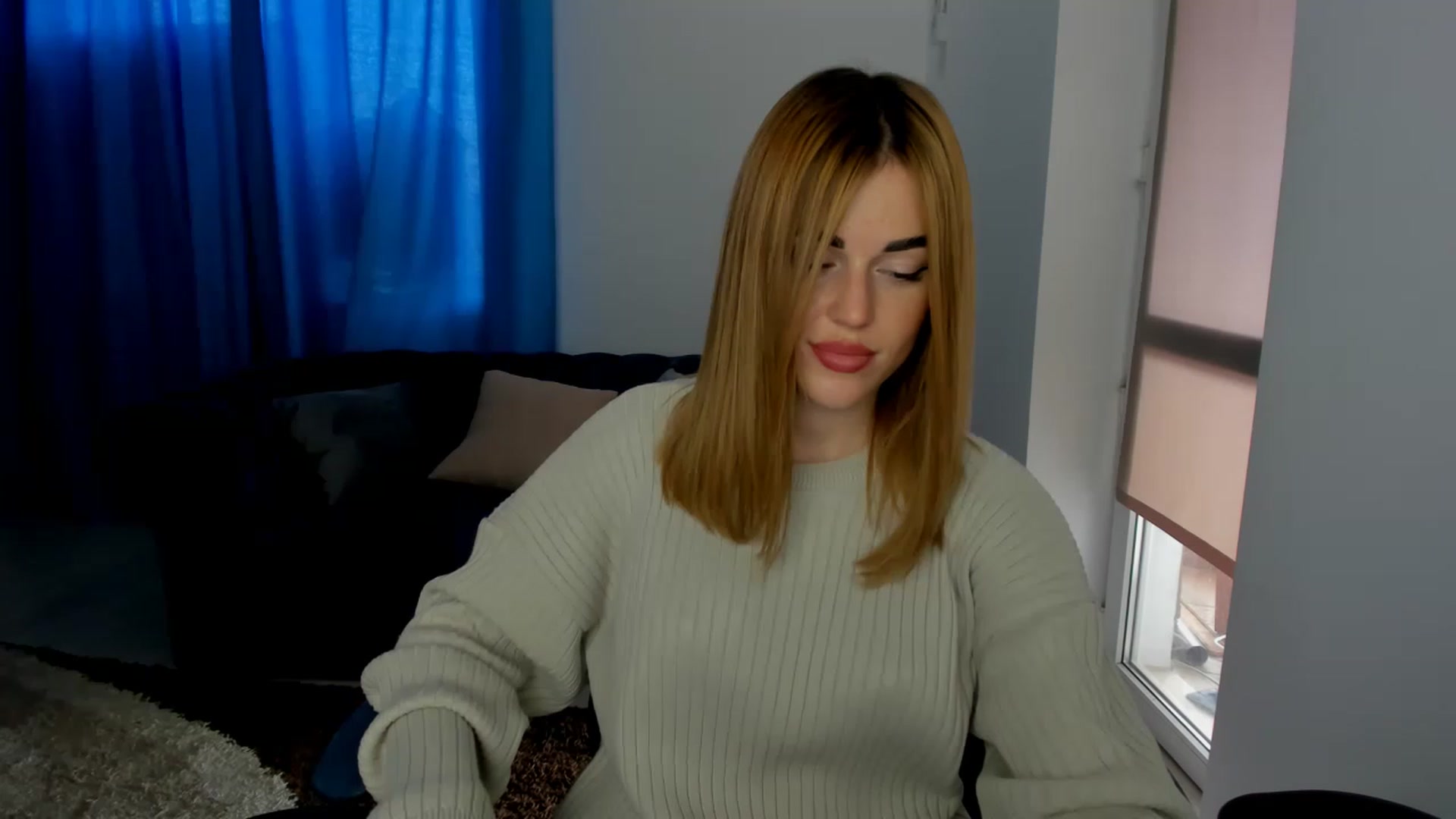 Gallery image thumbnail from Milalils's myfreecams stream on, 12/19/2022, 09:28 image 19 of 20