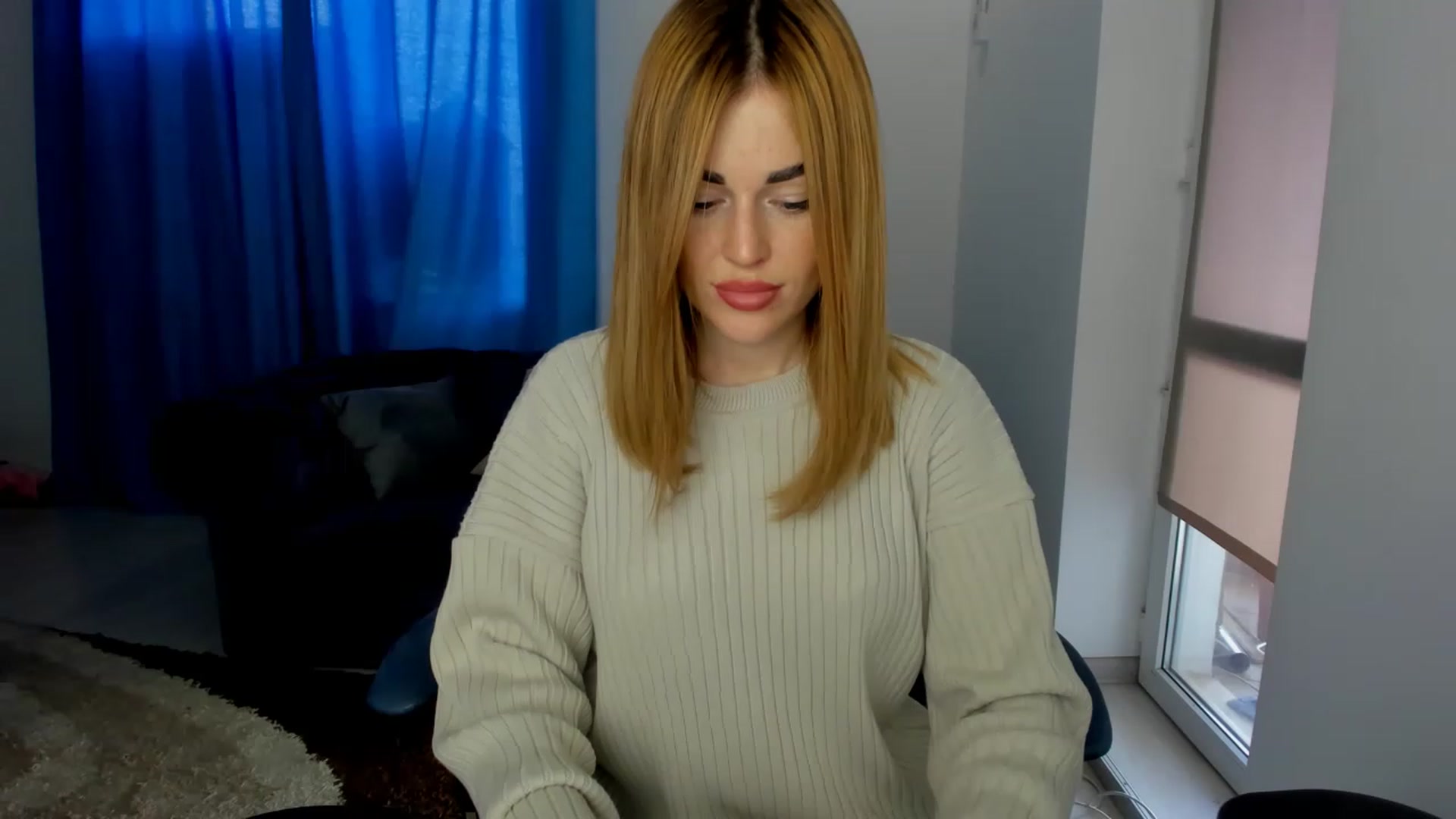 Gallery image thumbnail from Milalils's myfreecams stream on, 12/19/2022, 09:28 image 8 of 20