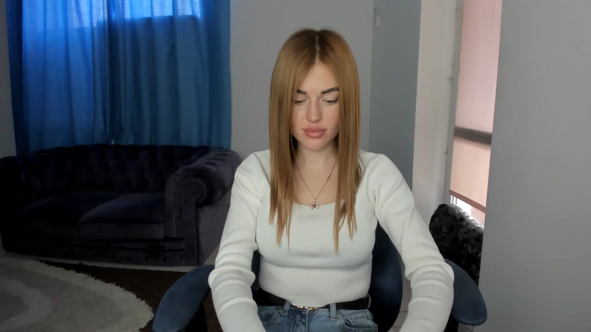 Gallery image thumbnail from Milalils's myfreecams stream on, 03/06/2023, 09:36 image 10 of 20