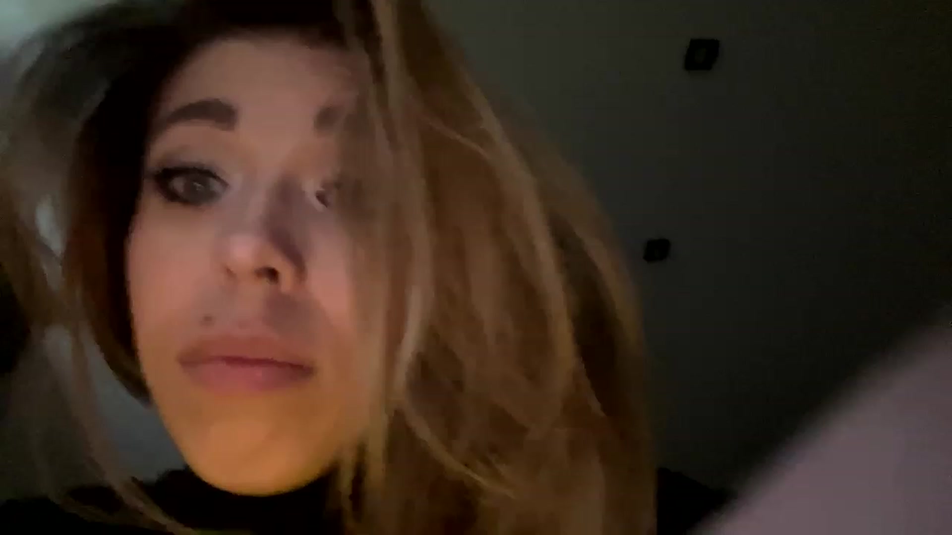 Gallery image thumbnail from MilanaGreen's myfreecams stream on, 11/26/2022, 13:10 image 2 of 20