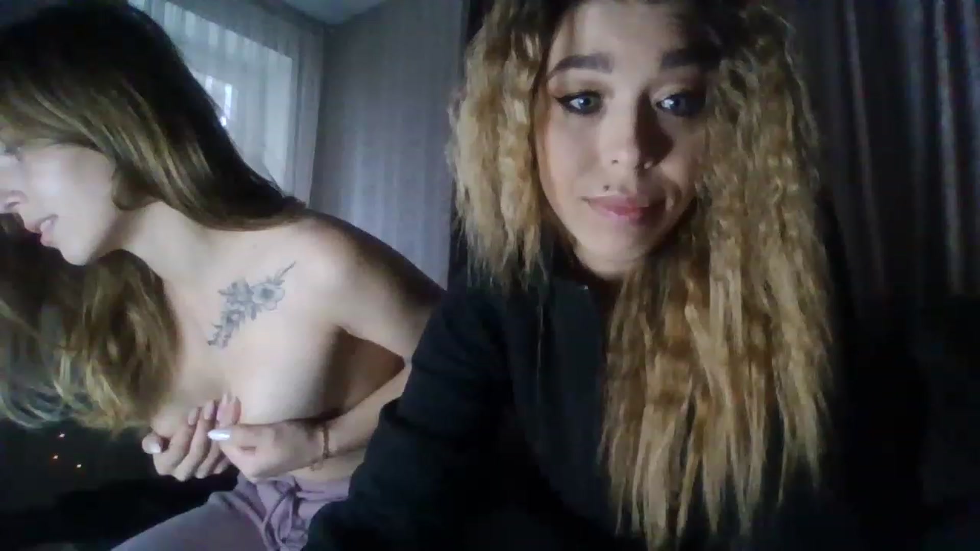 Gallery image thumbnail from MilanaGreen's myfreecams stream on, 11/27/2022, 11:20 image 8 of 20