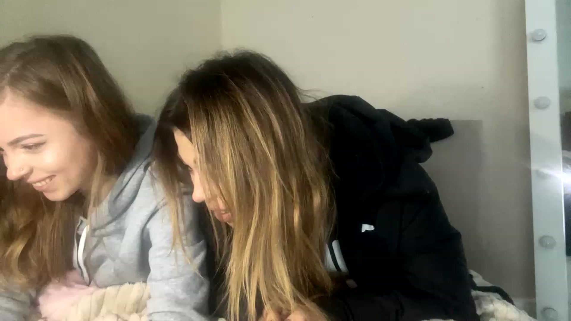 Gallery image thumbnail from MilanaGreen's myfreecams stream on, 11/29/2022, 12:01 image 9 of 20