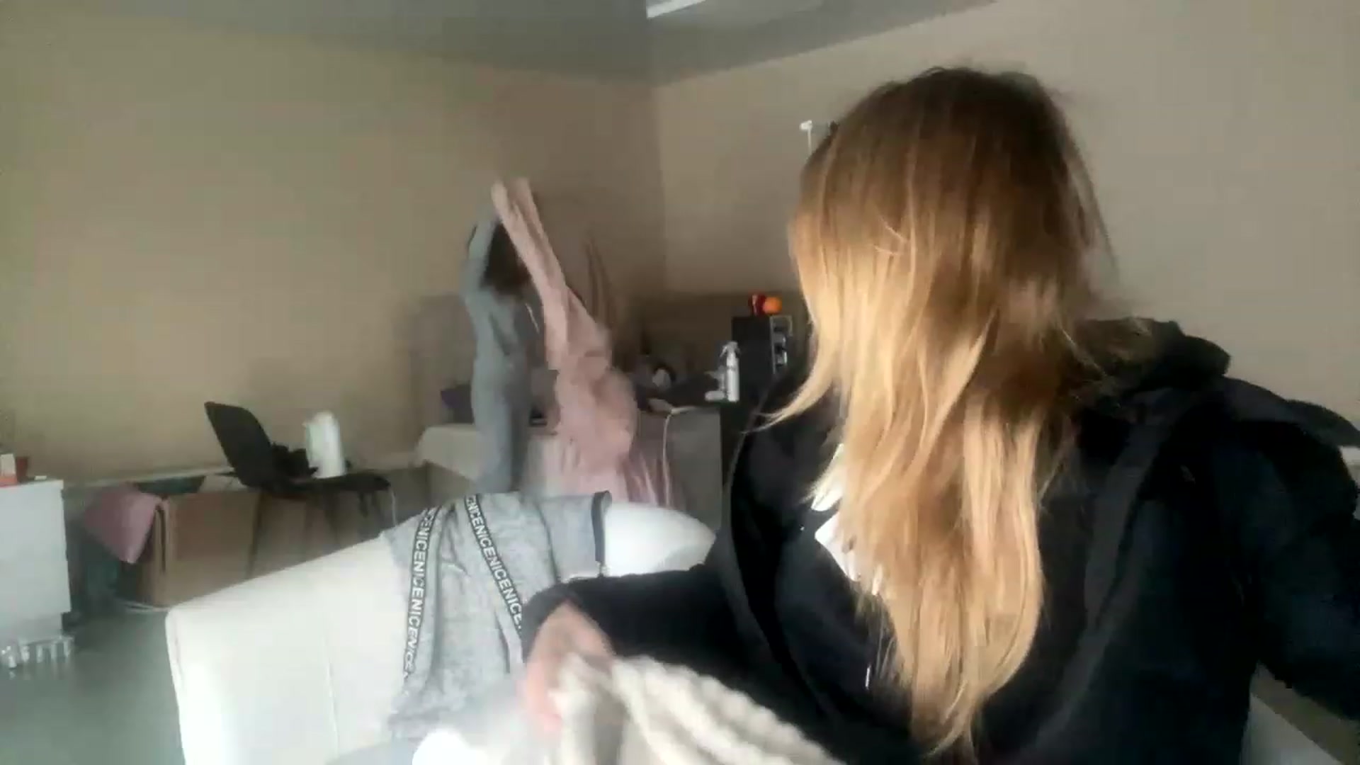 Gallery image thumbnail from MilanaGreen's myfreecams stream on, 11/29/2022, 12:58 image 15 of 20