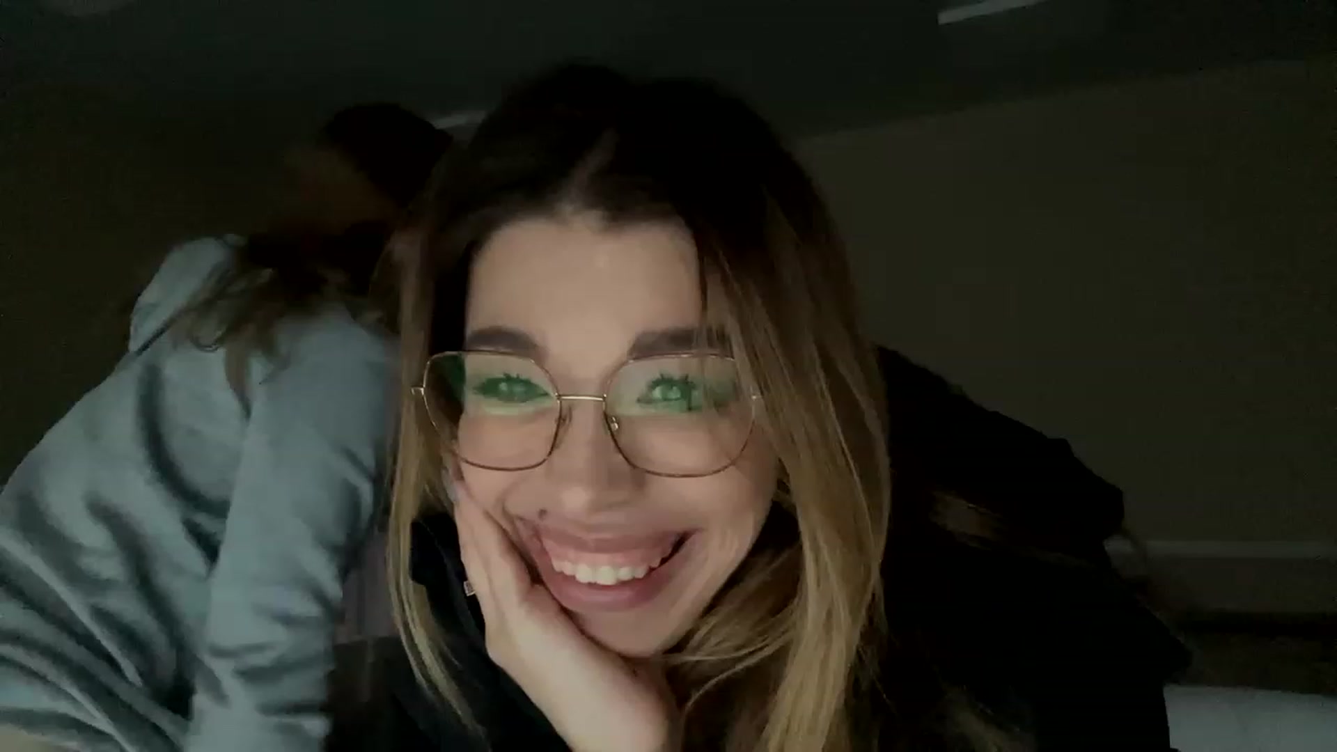 Gallery image thumbnail from MilanaGreen's myfreecams stream on, 11/29/2022, 13:54 image 13 of 20