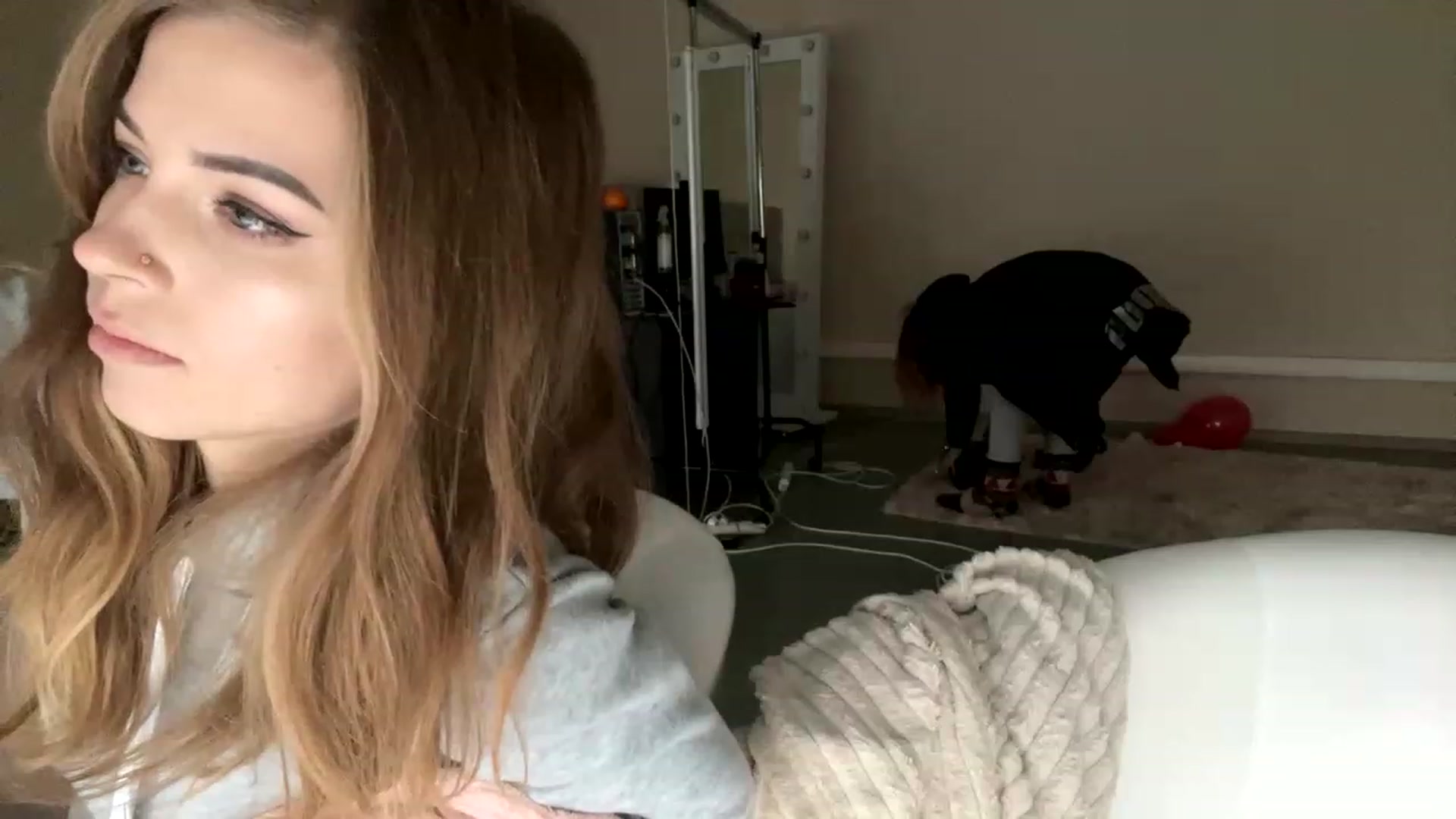 Gallery image thumbnail from MilanaGreen's myfreecams stream on, 11/29/2022, 13:54 image 2 of 20