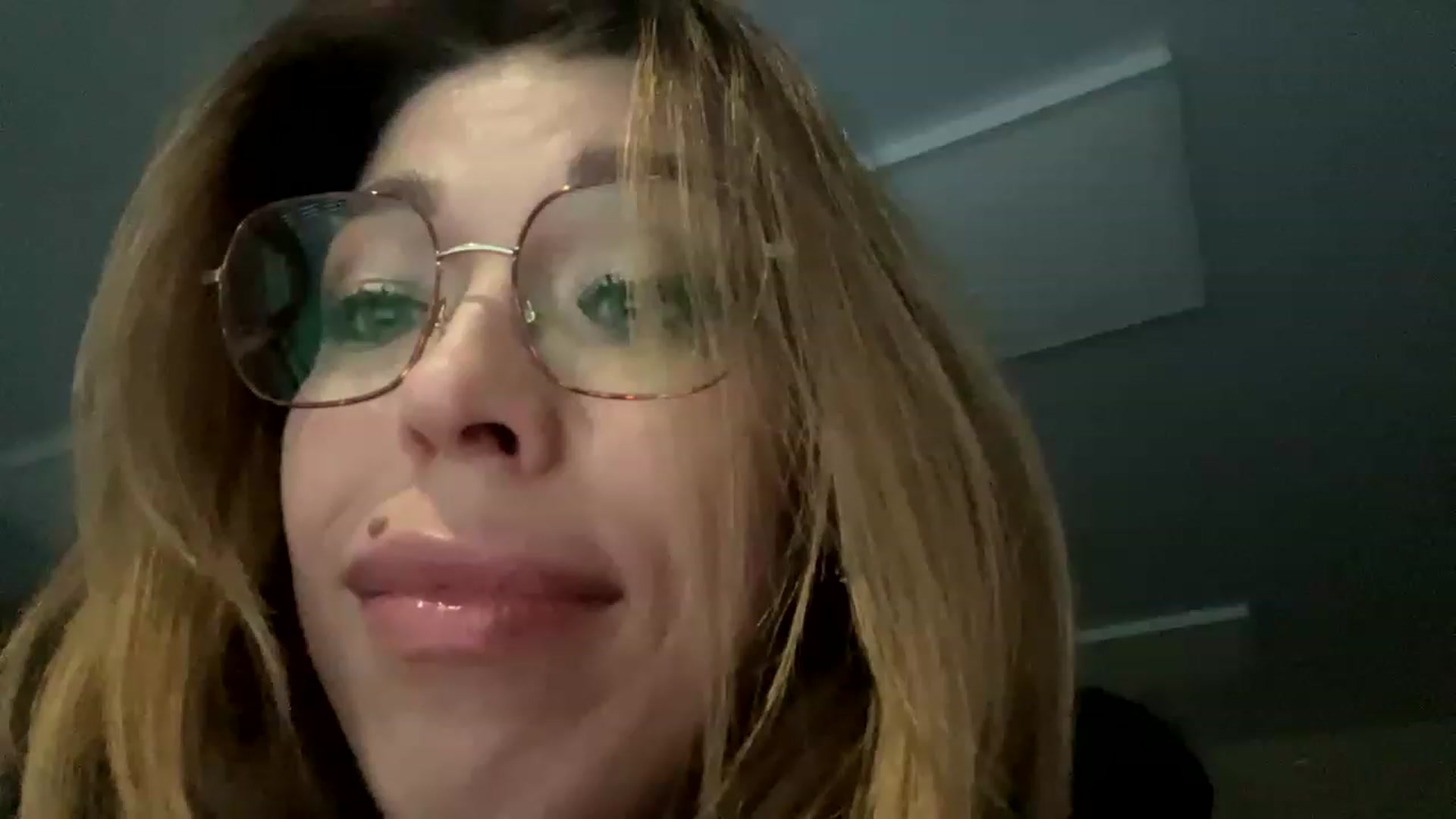 Gallery image thumbnail from MilanaGreen's myfreecams stream on, 11/29/2022, 13:54 image 14 of 20